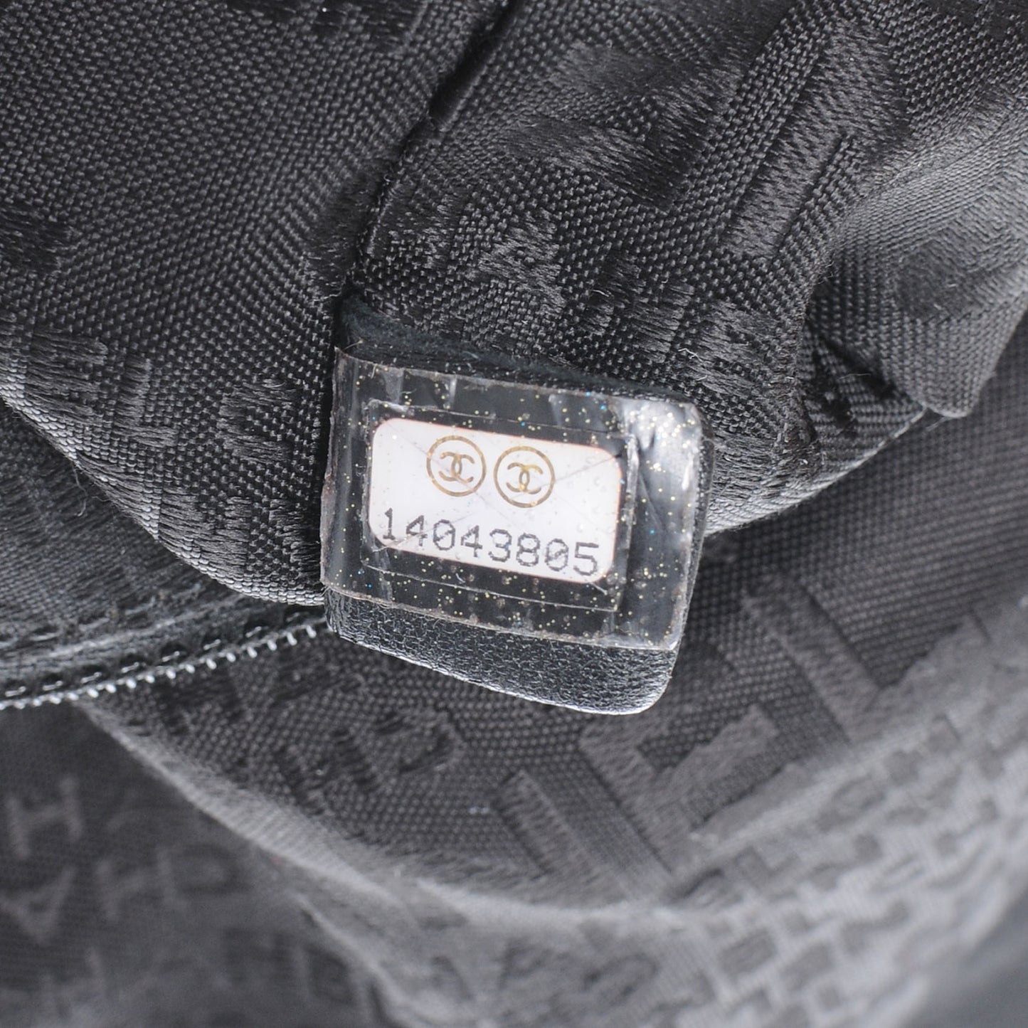 Lambskin Medium Ultimate Soft Tote Black