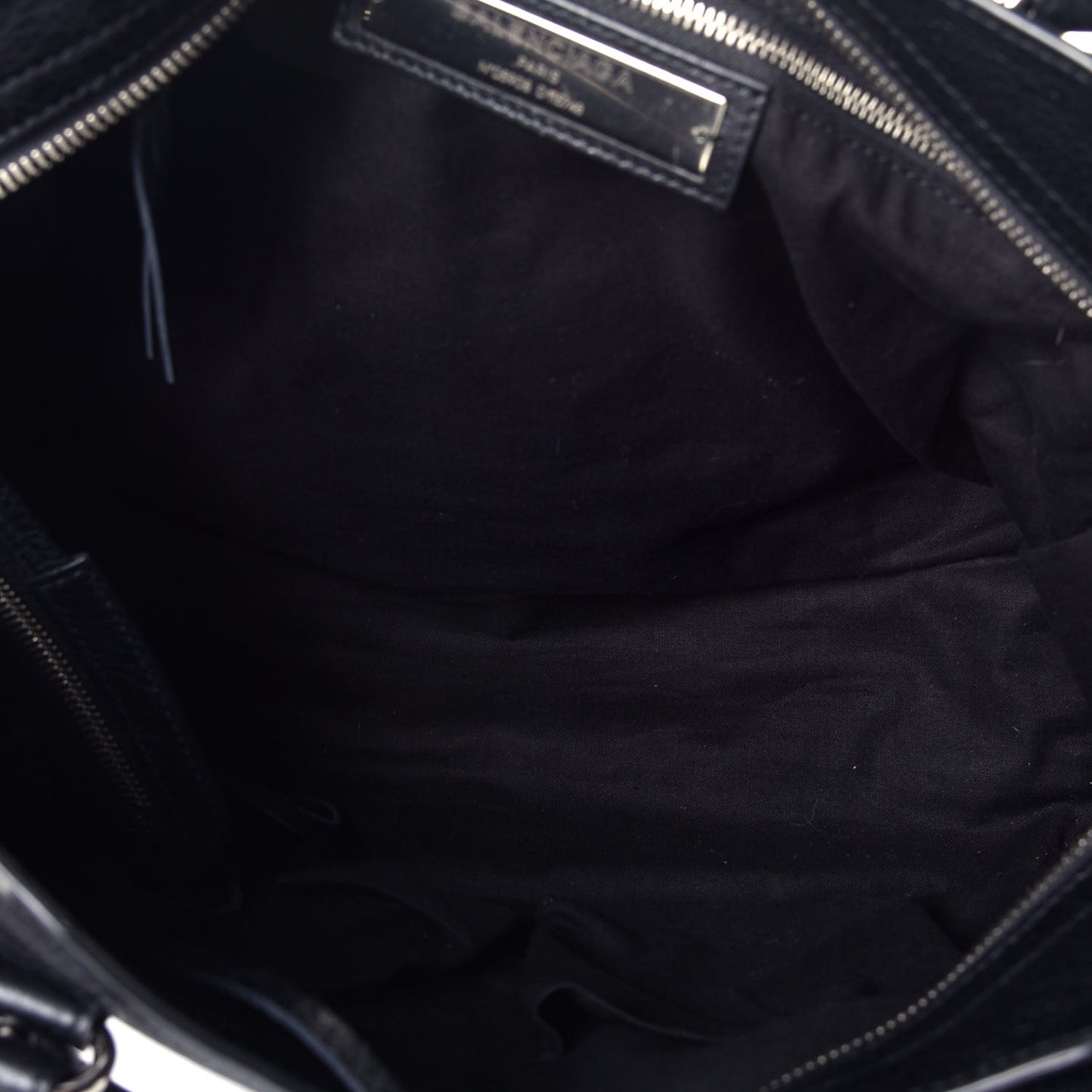 Agneau Classic Silver Hardware City Black
