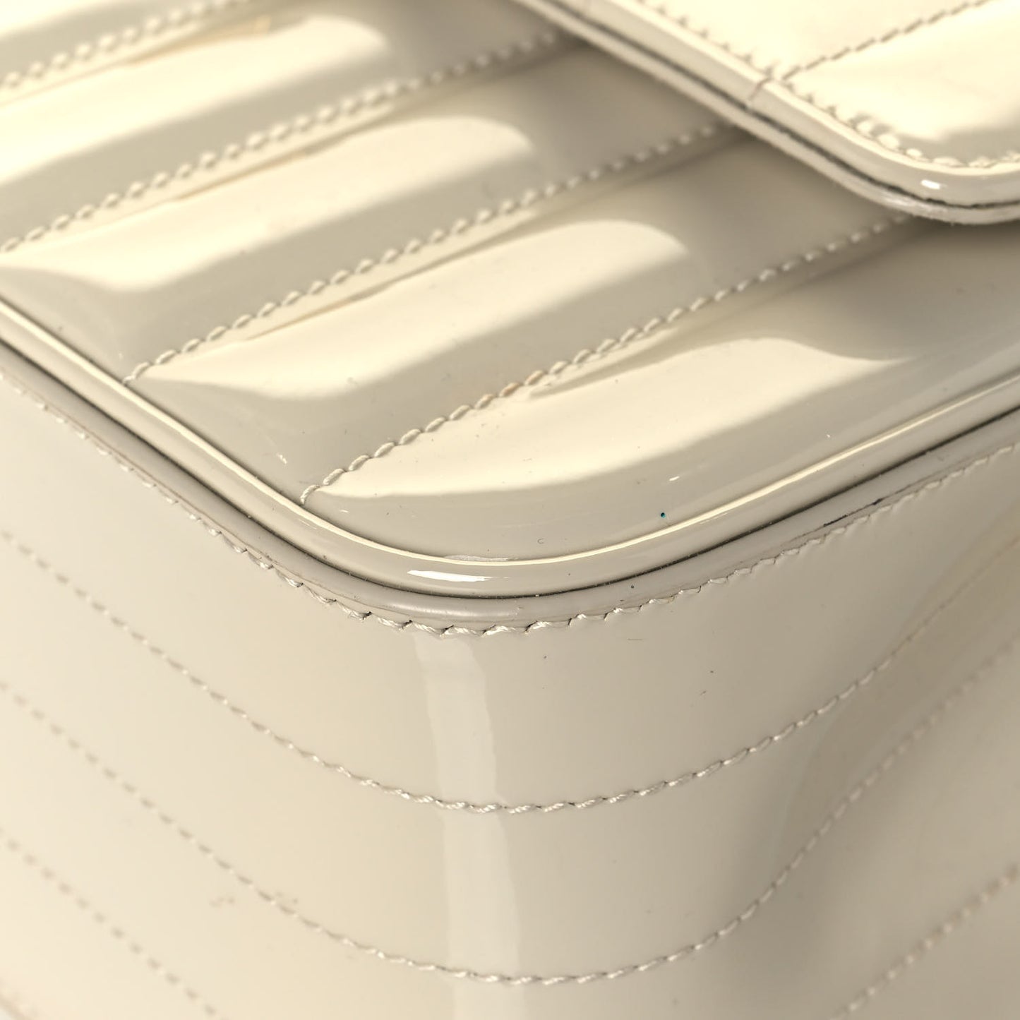 Patent Matelasse Monogram Large Vicky Chain Bag White