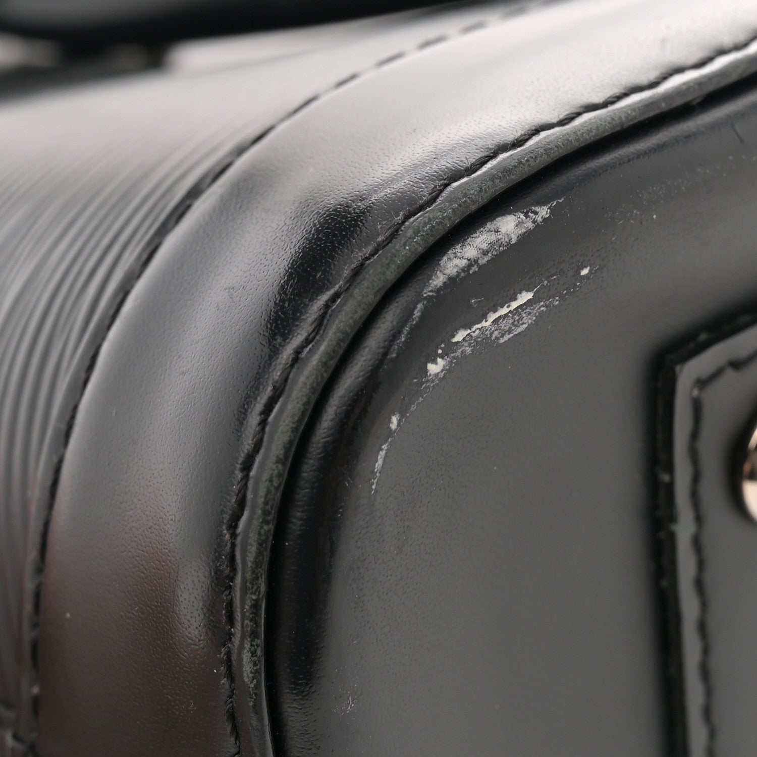 Louis Vuitton Epi Alma BB Black 12 of 15