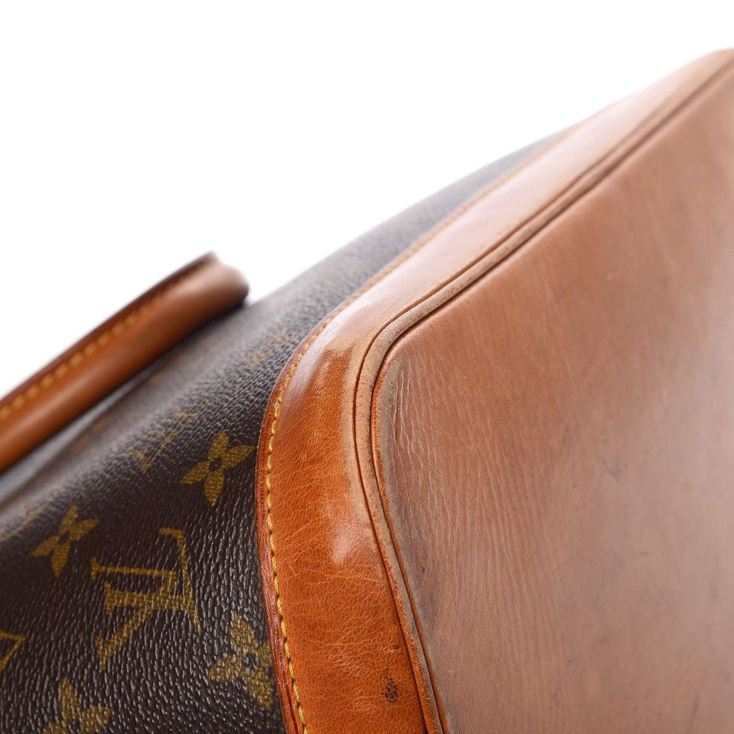 Louis Vuitton Monogram Alma PM 27 of 29