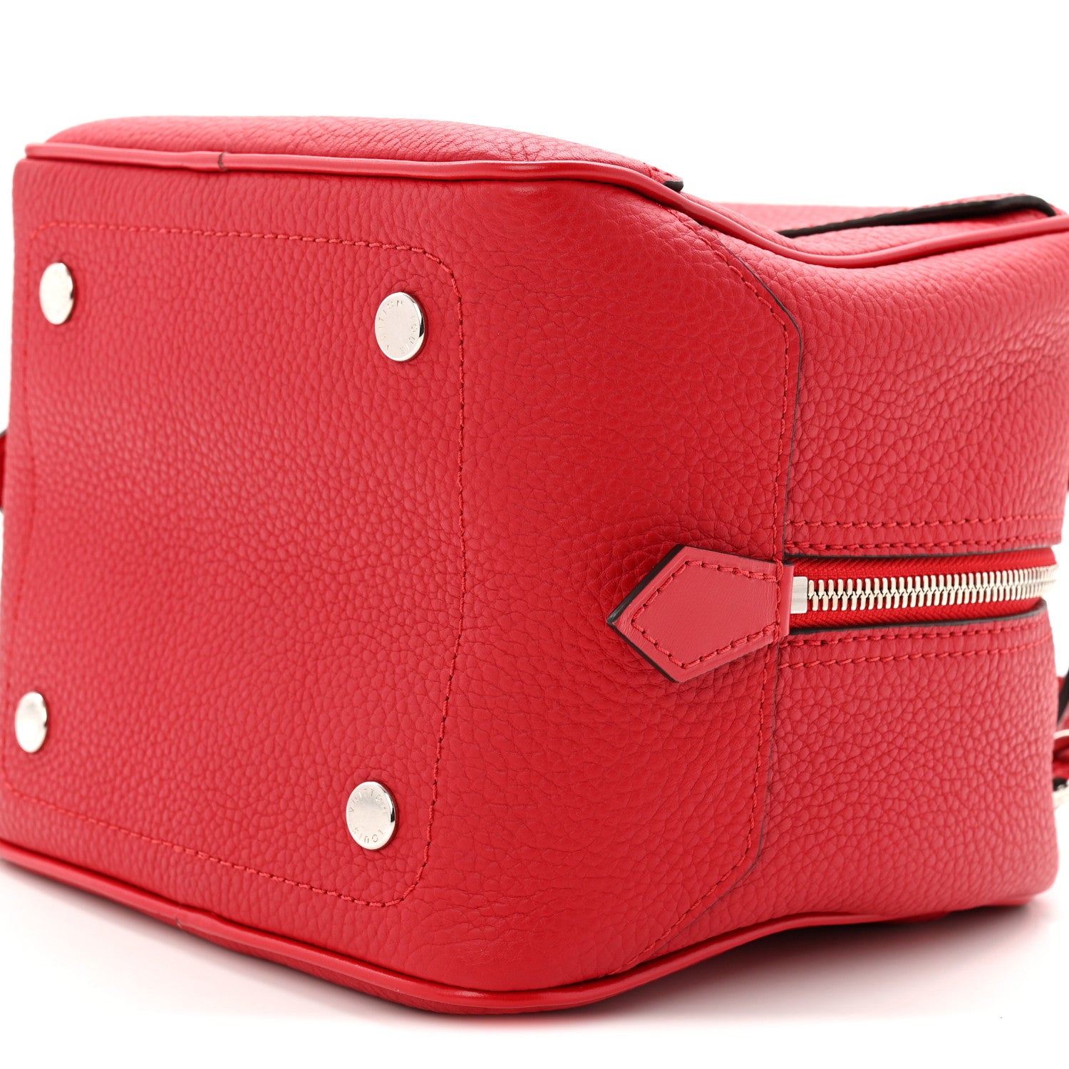 Louis Vuitton Taurillon Neo Square Bag Rouge 10 of 10