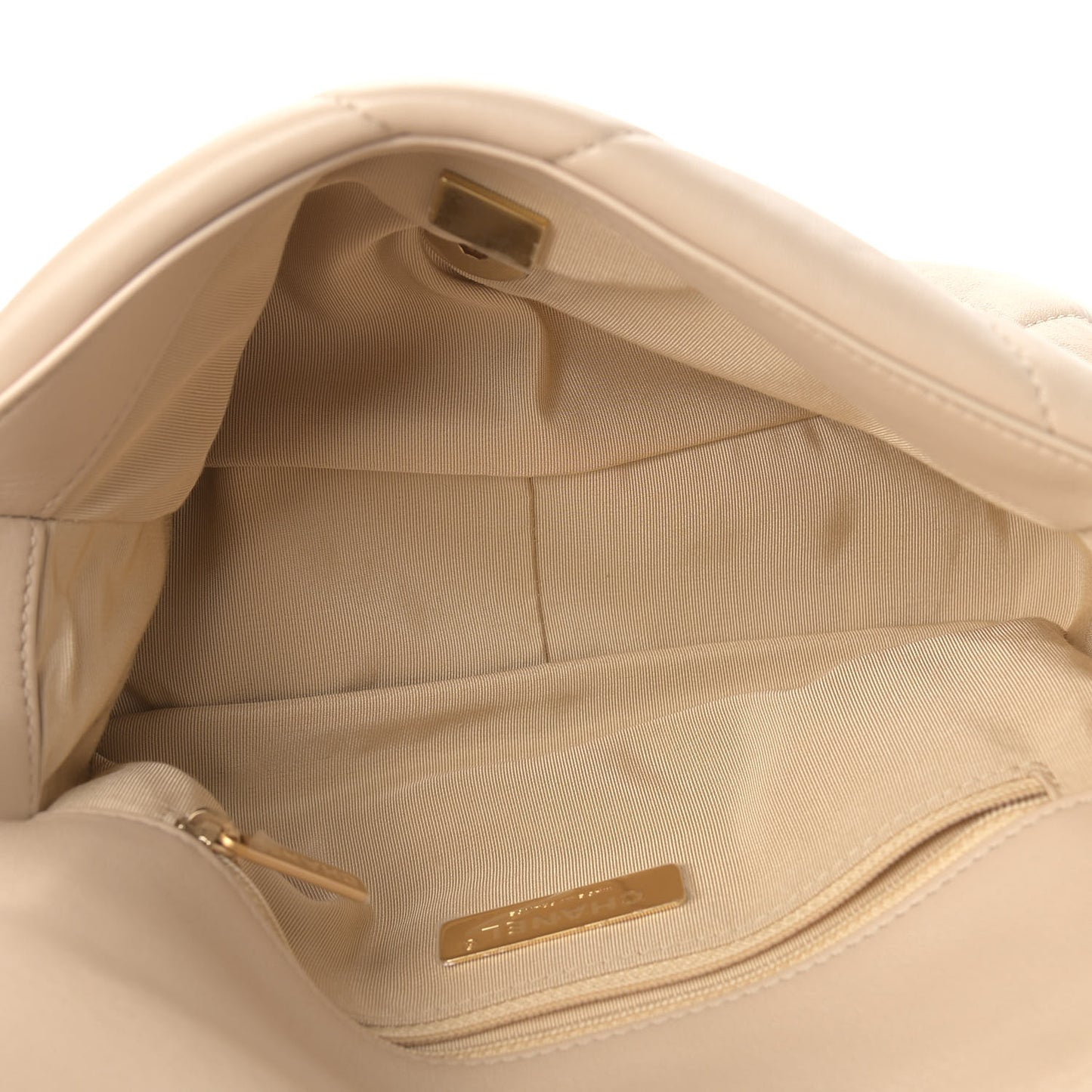 Lambskin Quilted Medium Chanel 19 Flap Beige