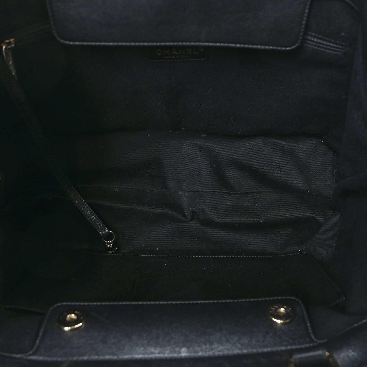 Sheepskin Caviar Quilted Large Shopping Tote Black