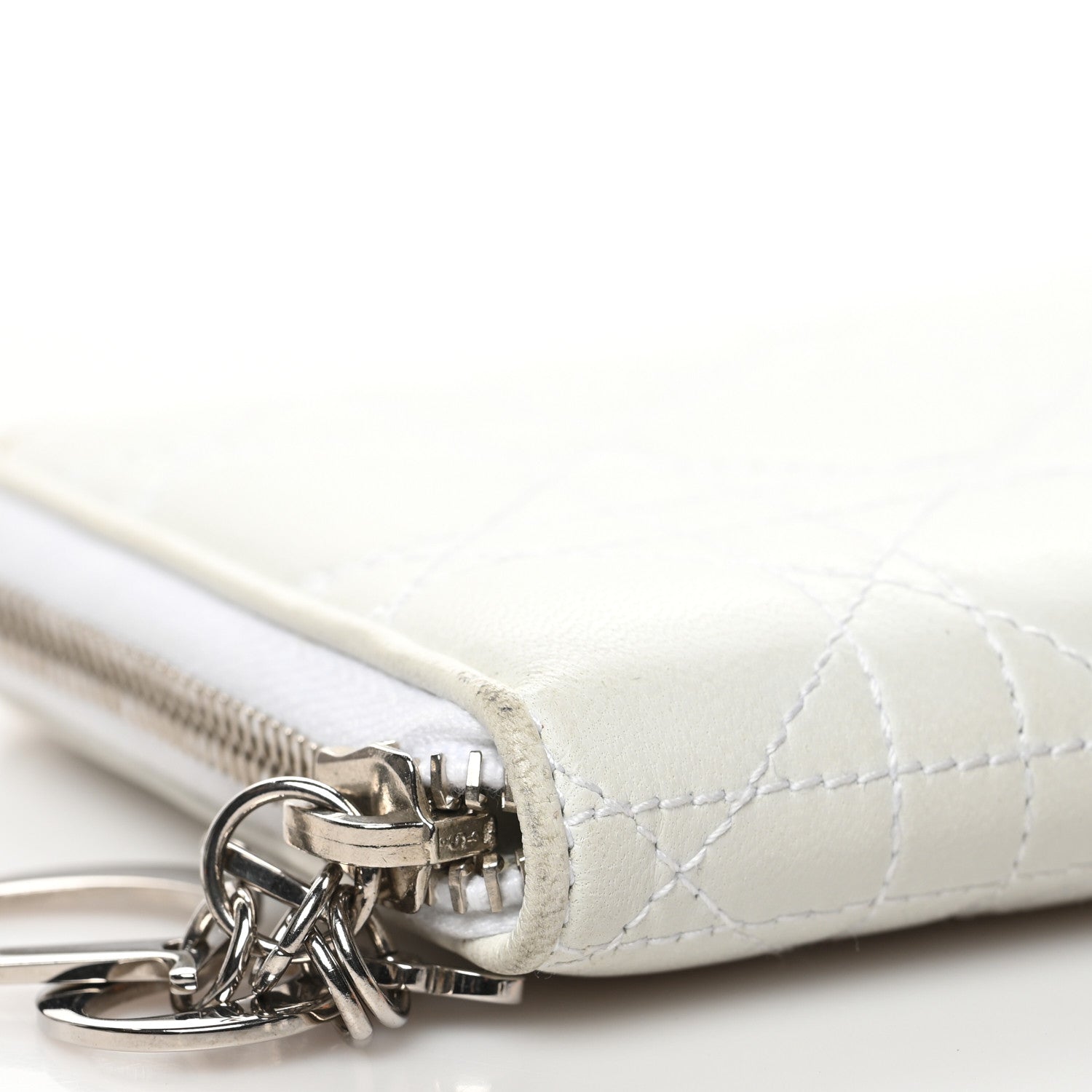 Christian Dior Lambskin Cannage Lady Dior Zip Wallet White 7 of 11