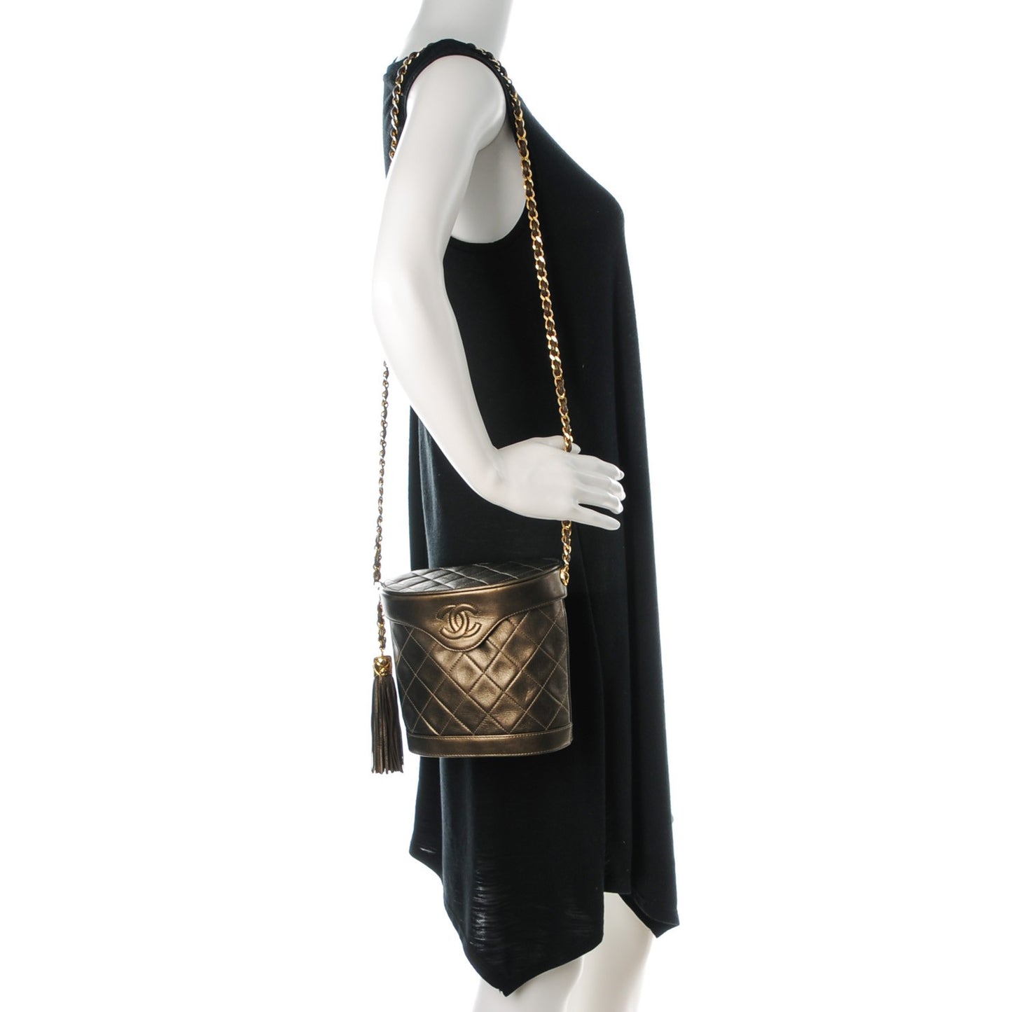 Metallic Lambskin Quilted Tassel Shoulder Bag Green