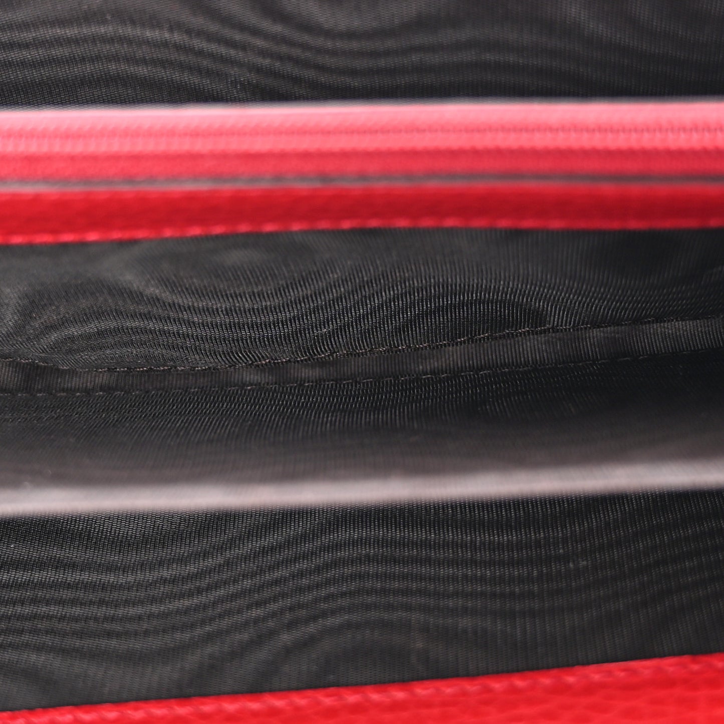 Calfskin Interlocking G French Wallet Red