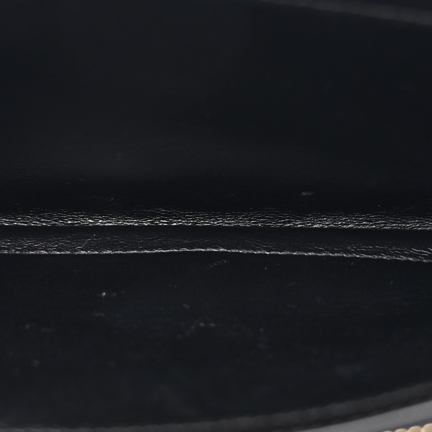 Saint Laurent Grain De Poudre Matelasse Chevron Monogram Chain Wallet Black 5 of 13