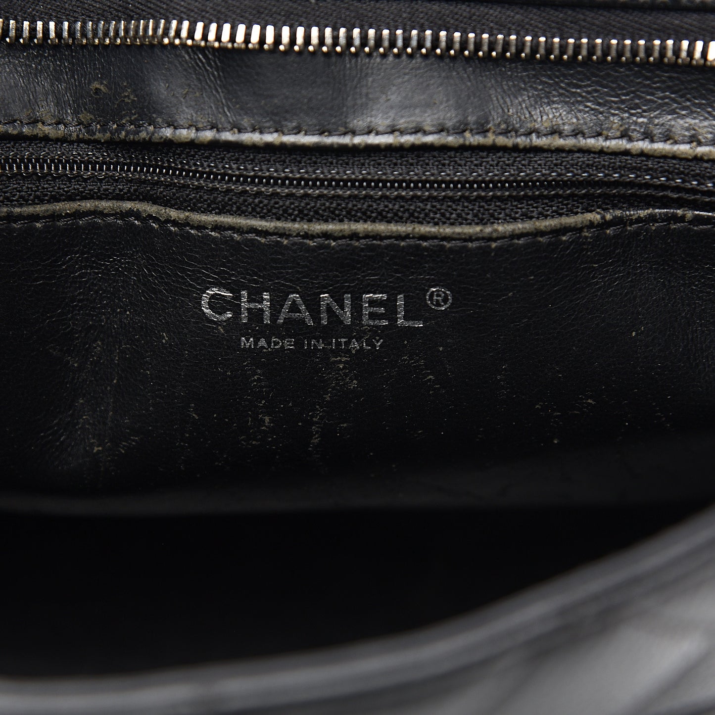 Caviar Quilted Medallion Tote Black