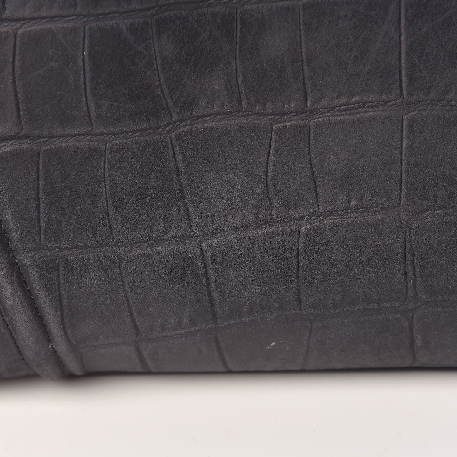 Celine Crocodile Embossed Nubuck Medium Phantom Luggage Navy Blue 17 of 27