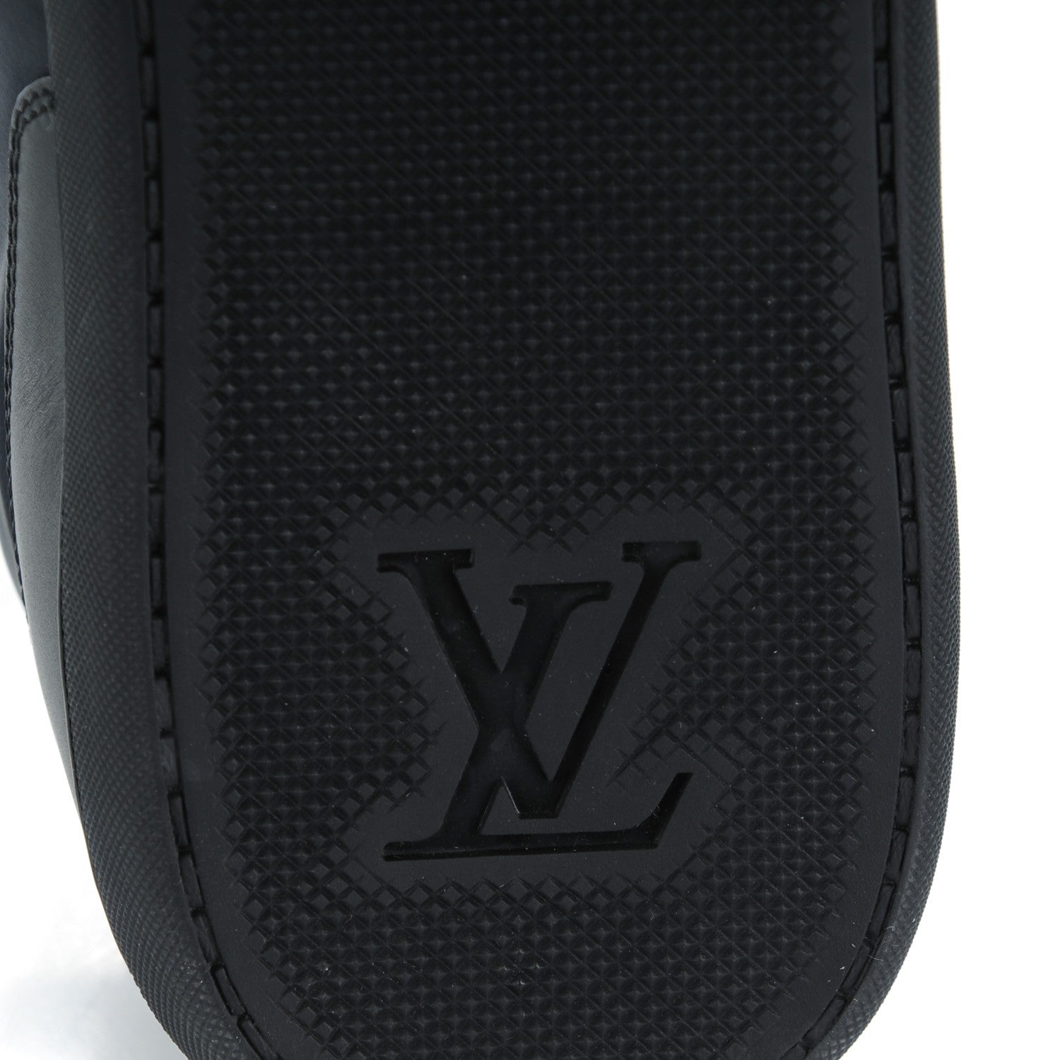 Louis Vuitton Calfskin Nylon Pulse Sneakers 9.5 Black 7 of 10