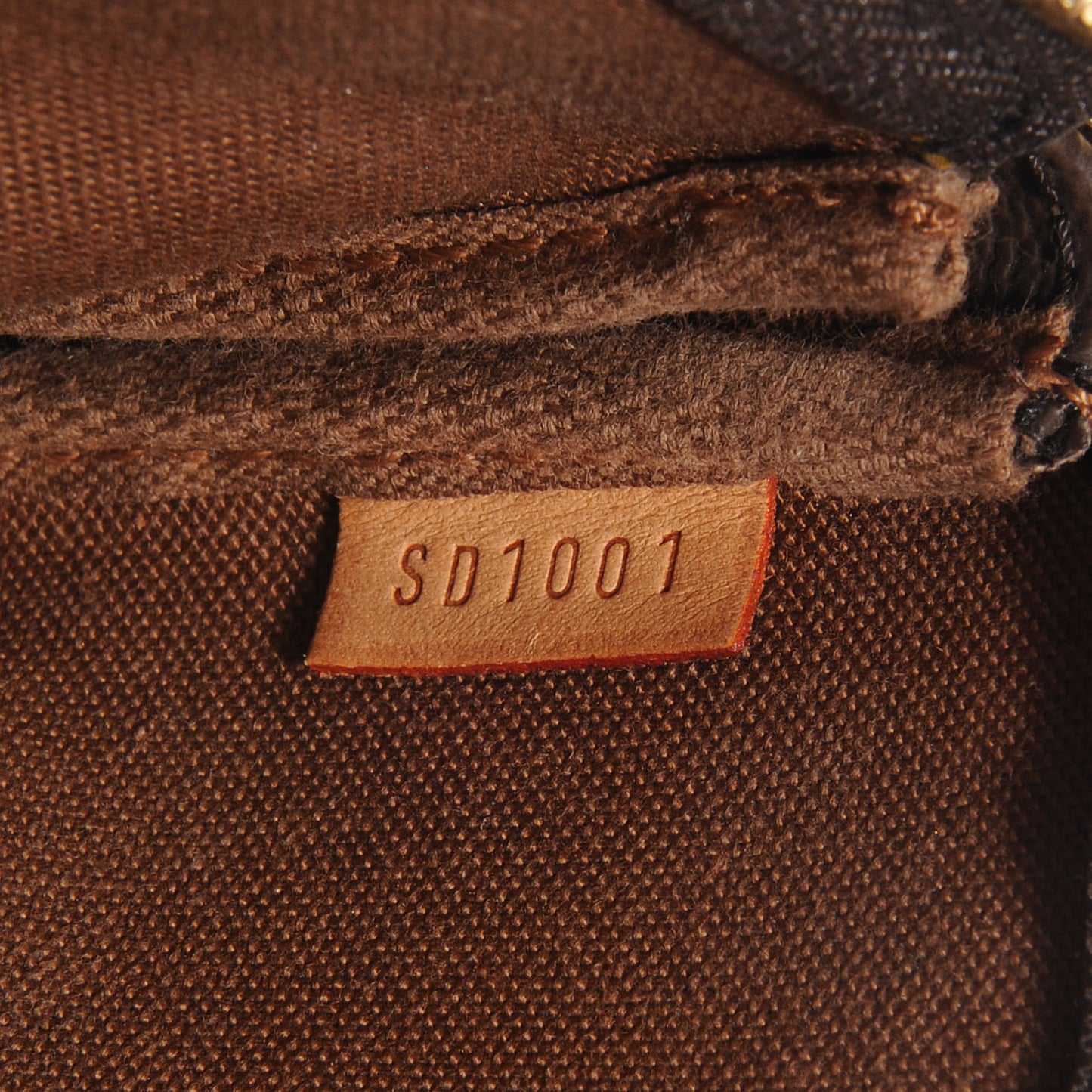 Monogram Pochette Accessories