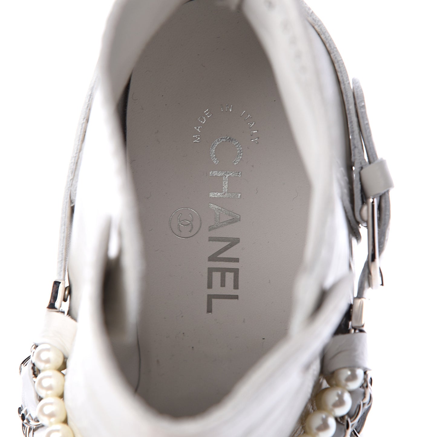 Crackled Calfskin Pearl Chain CC Short Boots 42 White
