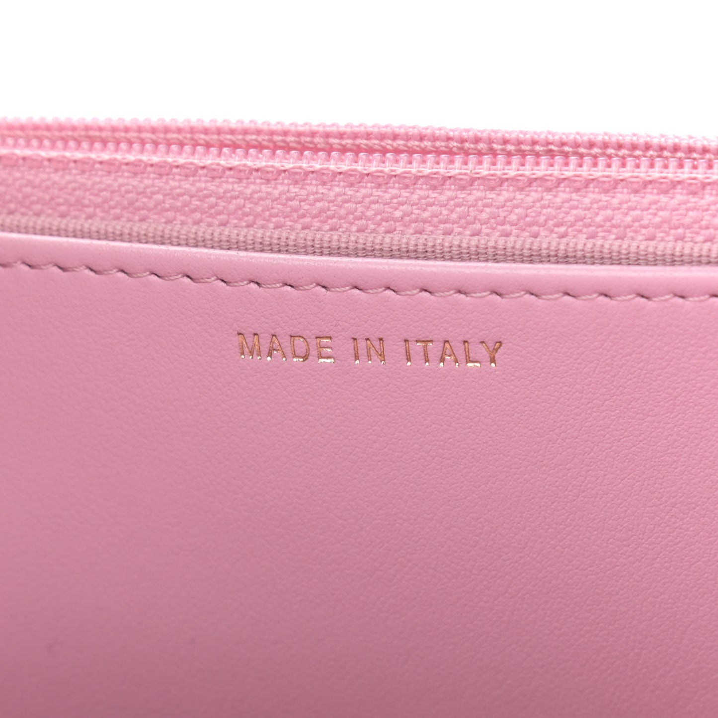 Shiny Caviar Quilted Pick Me Up Wallet On Chain WOC Pink