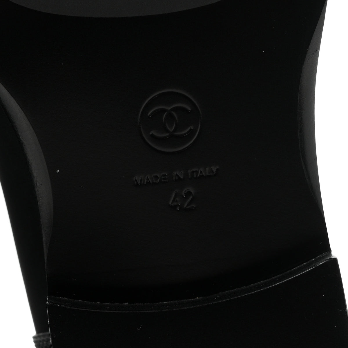 Calfskin CC Buckle High Boots 42 Black