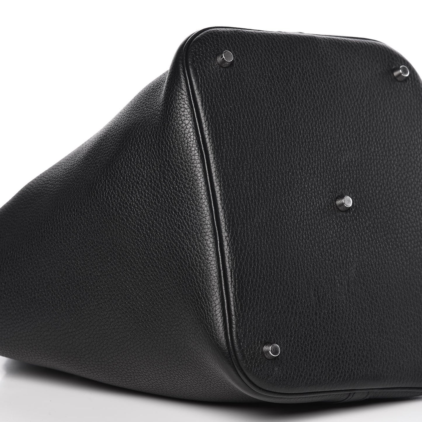 Taurillon Clemence Picotin Lock 26 GM Black