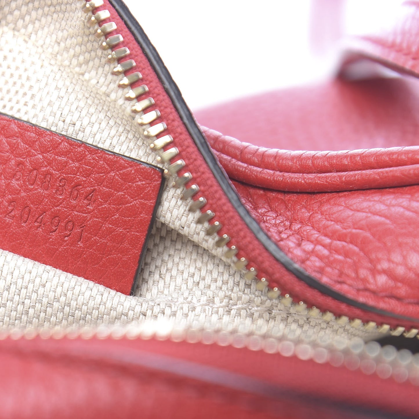 Pebbled Calfskin Small Soho Disco Bag Tabasco Red