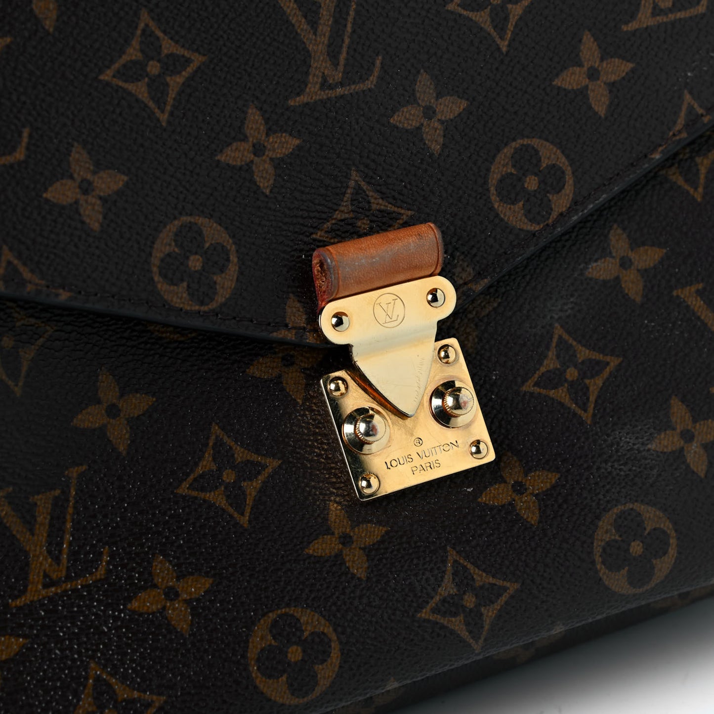 Monogram Pochette Metis