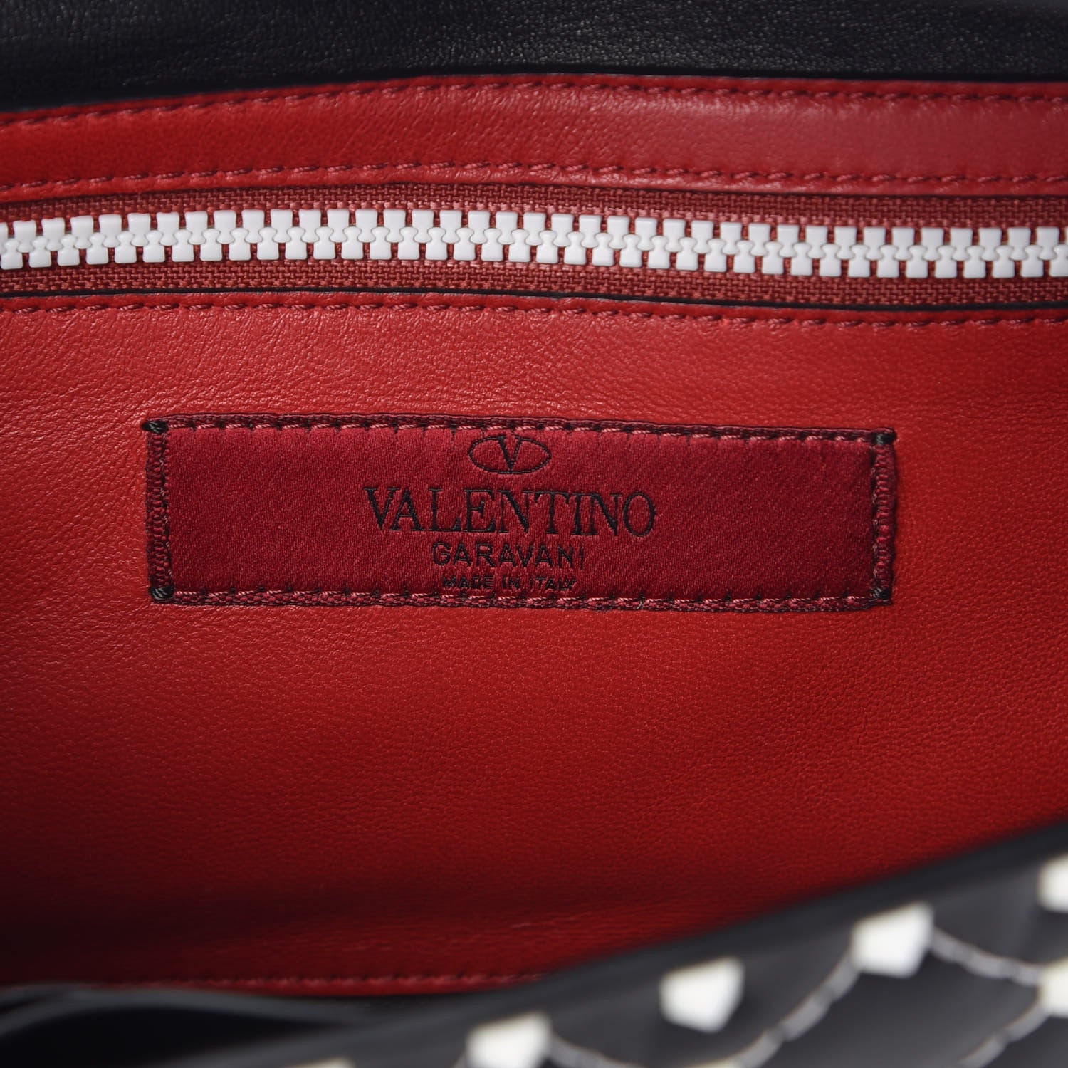Valentino Garavani Lambskin Free Rockstud Spike Wallet On Chain Black 6 of 6