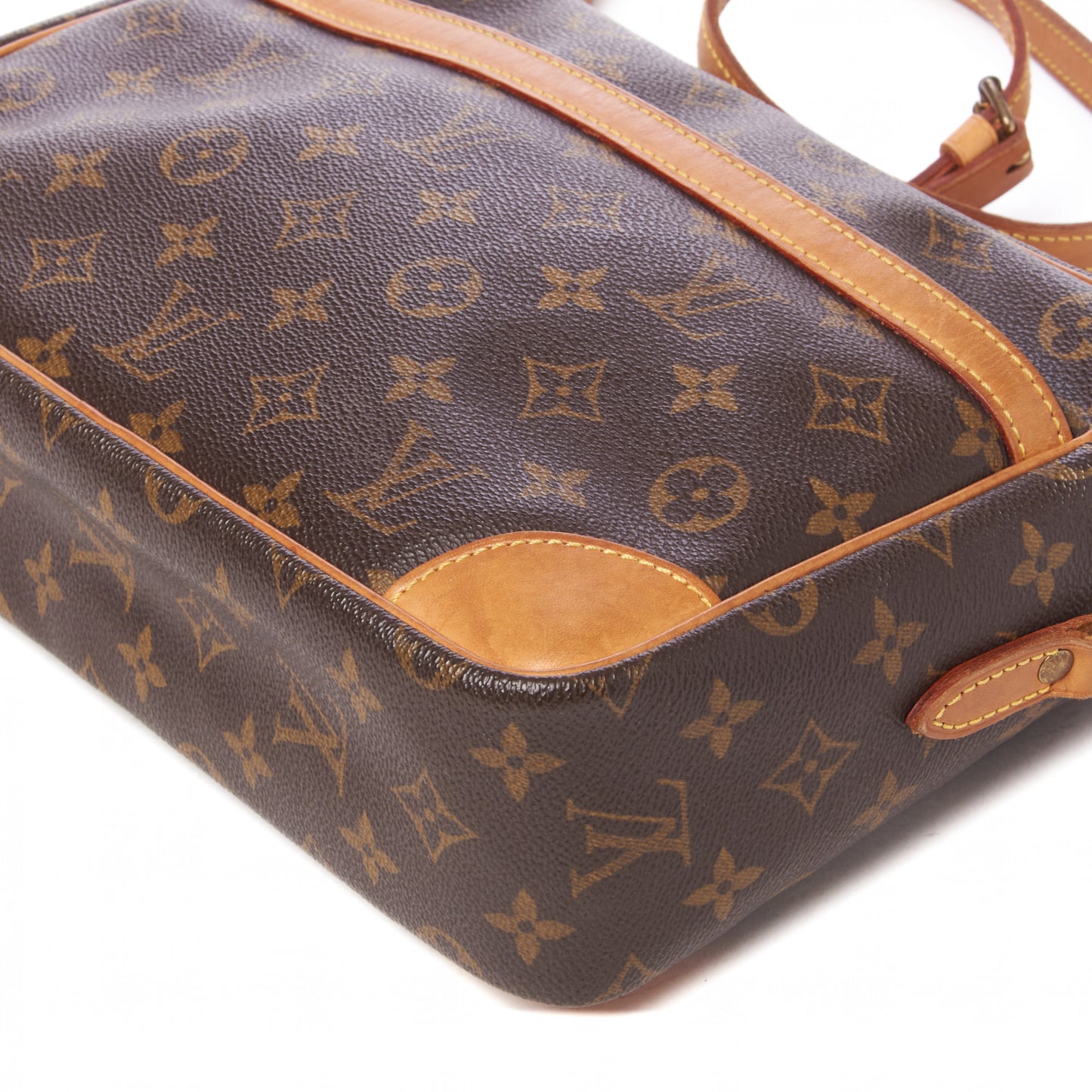 Monogram Trocadero 30