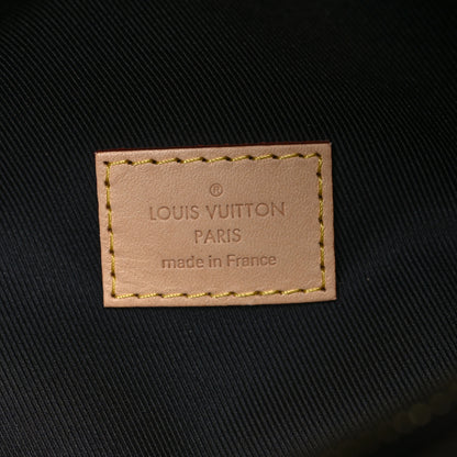 Louis Vuitton Monogram Bumbag 6 of 8