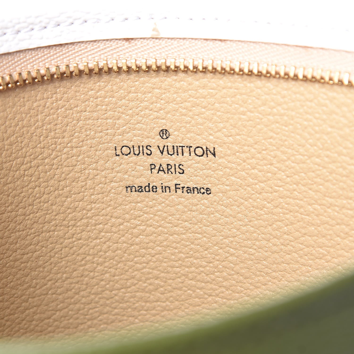 Louis Vuitton Monogram Giant Toiletry Pouch 26 Kaki 6 of 8