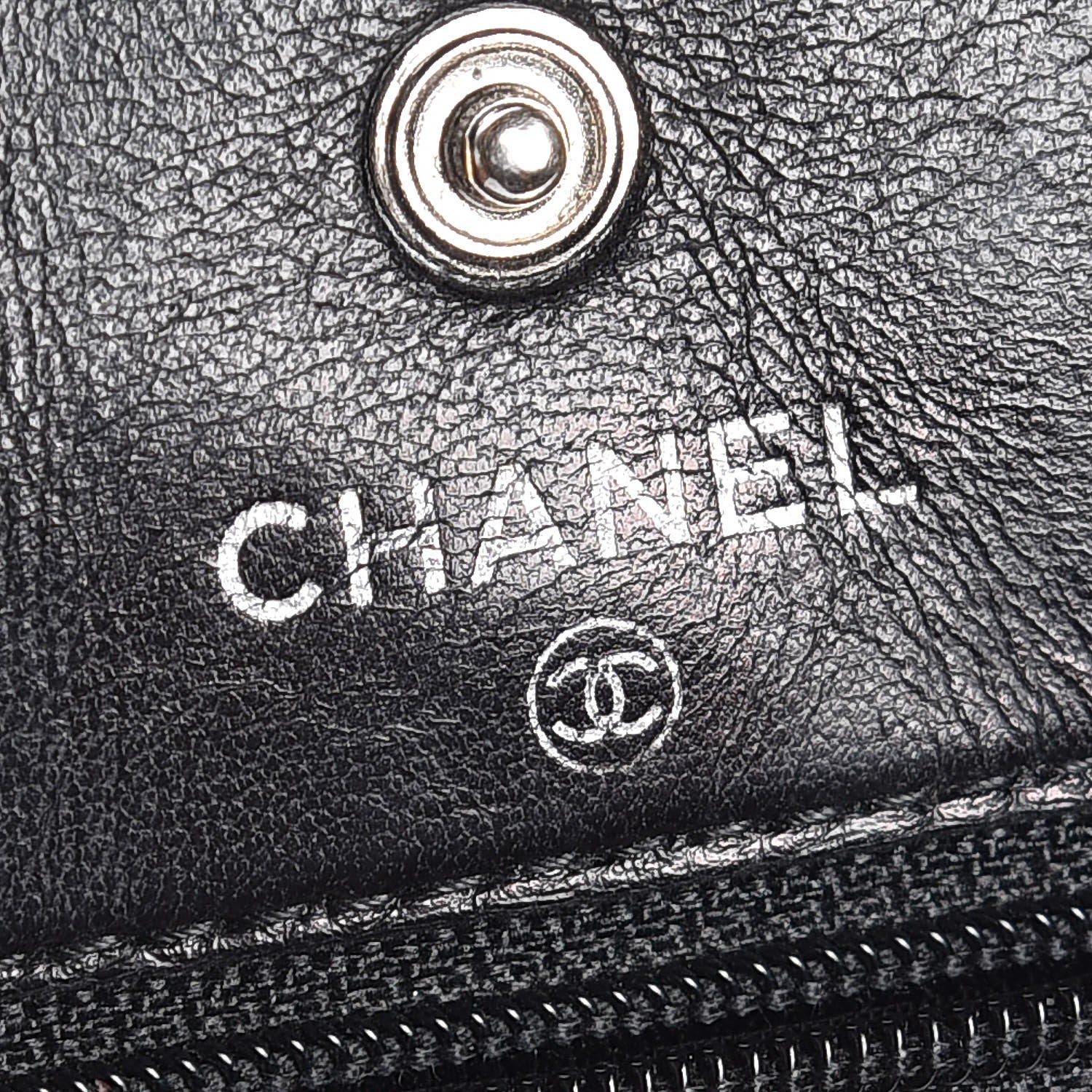 Chanel Caviar CC Wallet on Chain Black 6 of 15