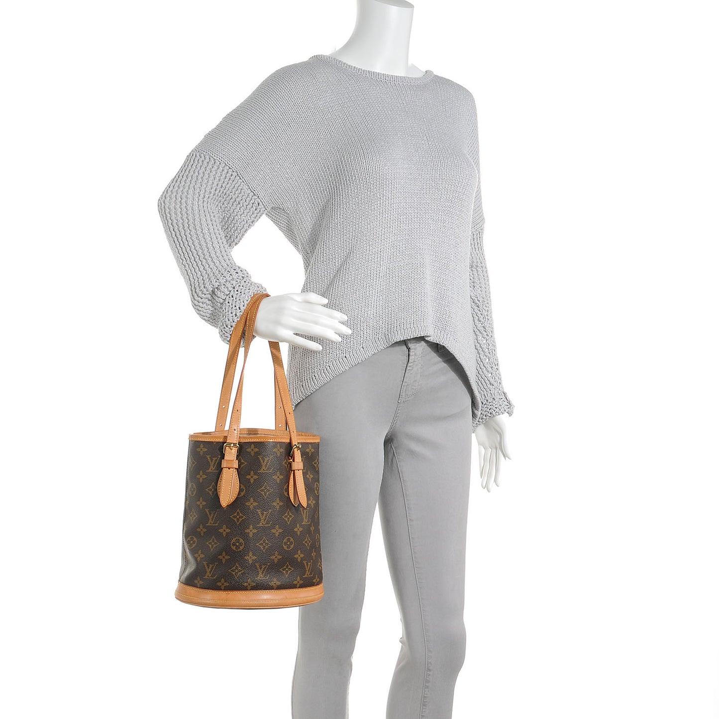 Monogram Petit Bucket 23