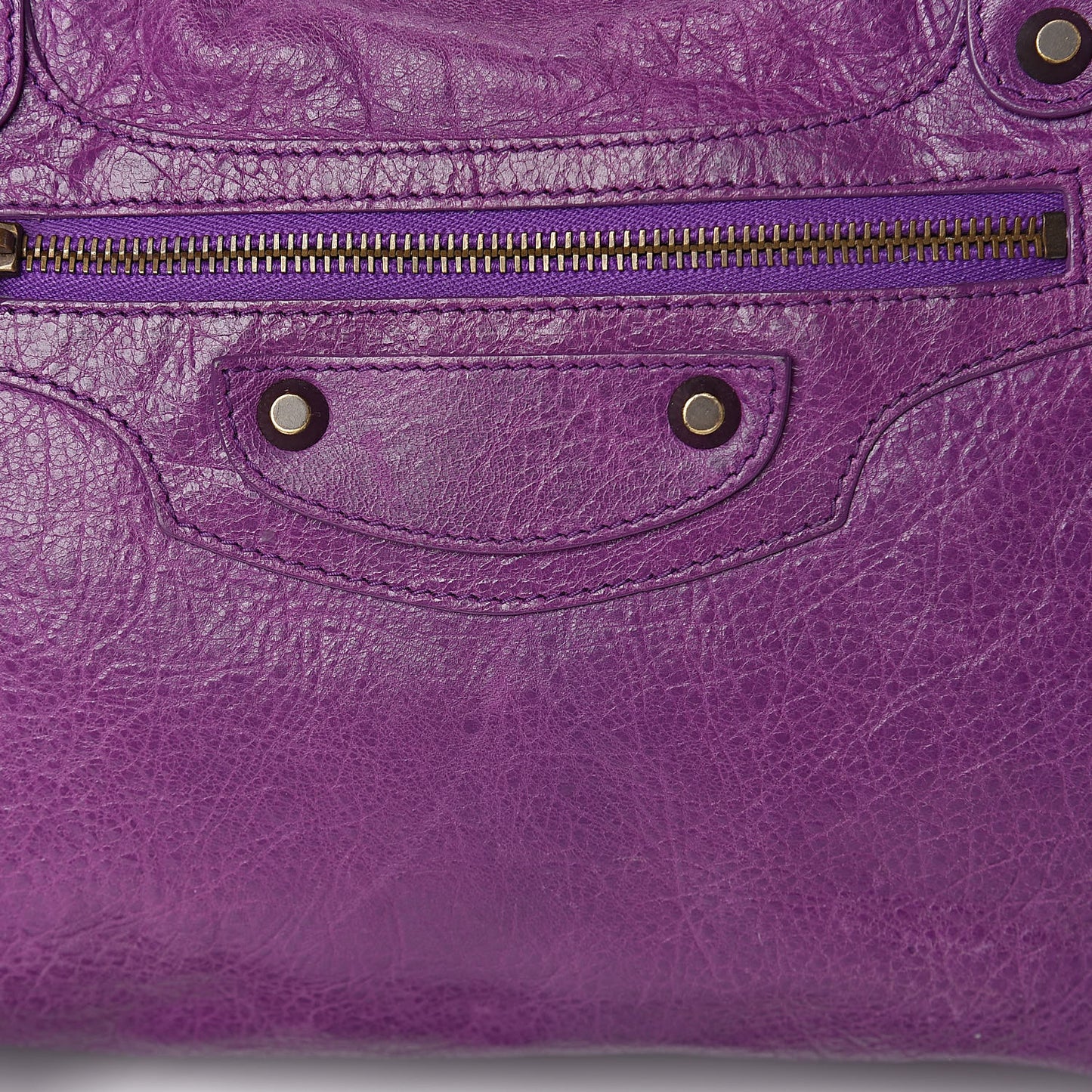 Agneau Classic Hardware City Ultraviolet