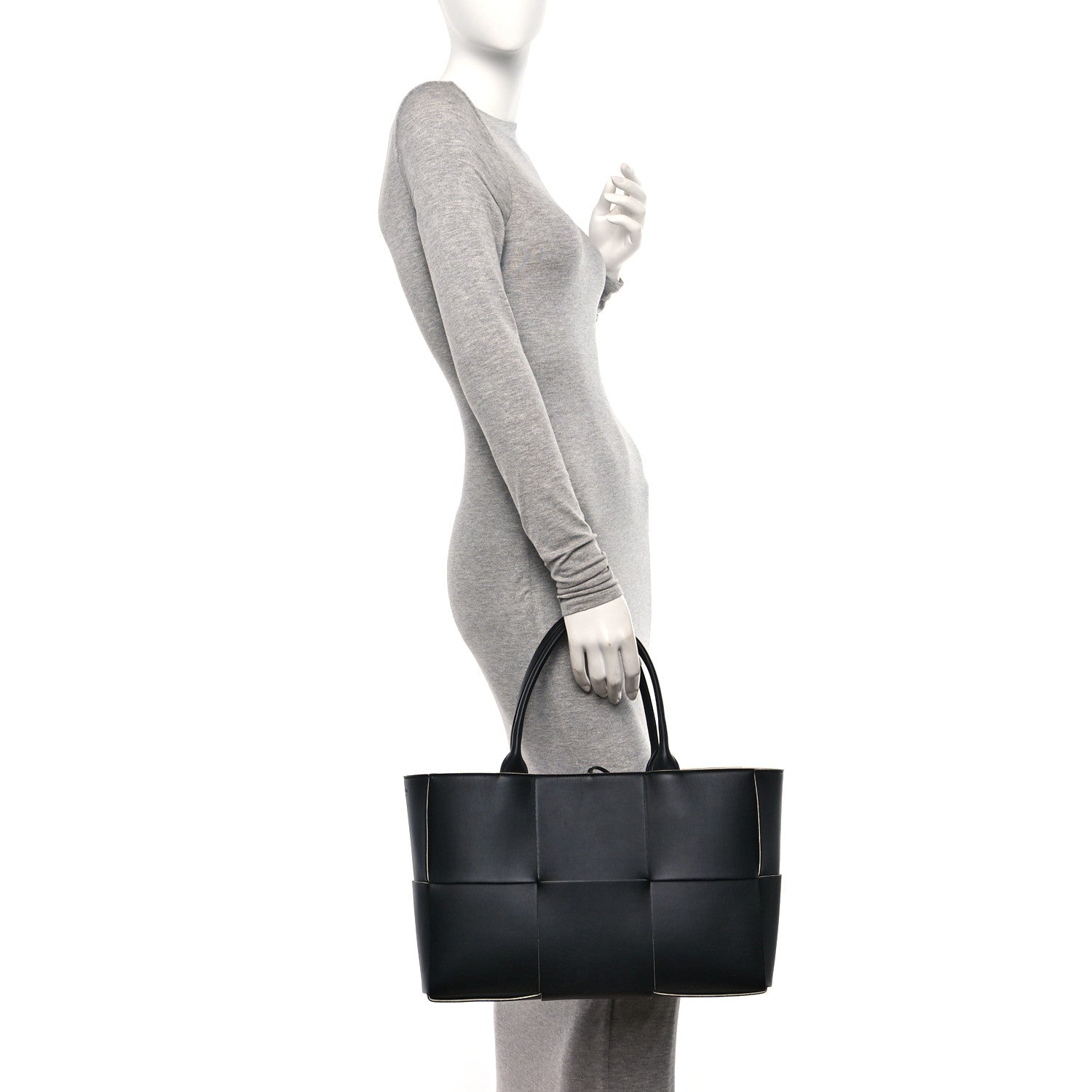 Bottega Veneta Nappa Maxi Intrecciato Arco Tote Black White 2 of 11