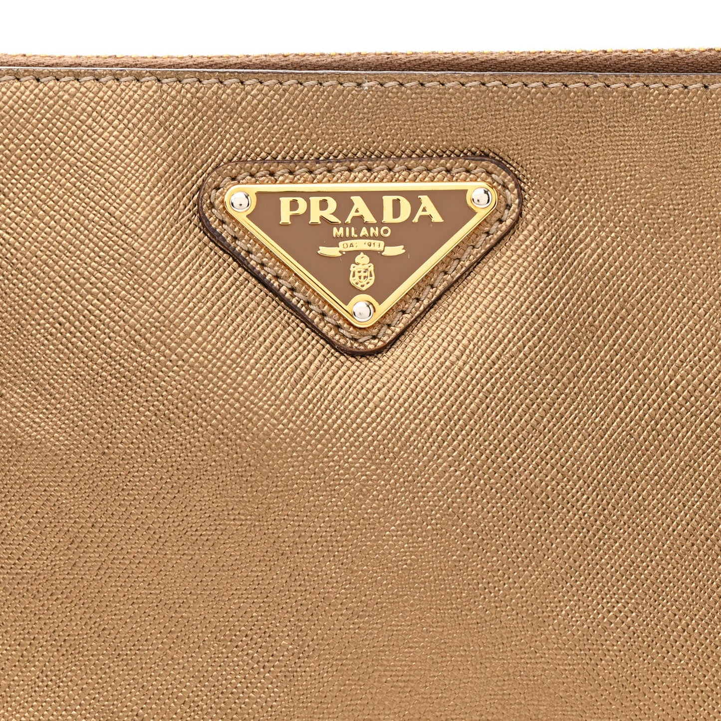 Metallic Saffiano Pochette Platino