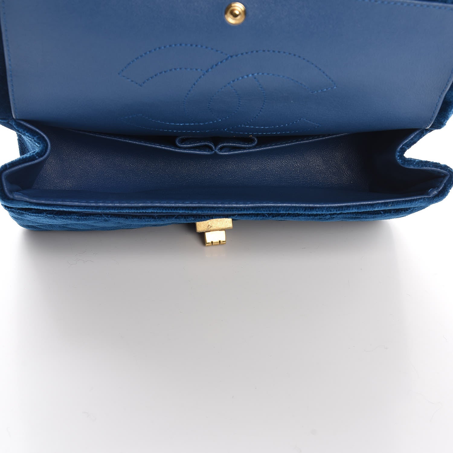 Chanel Velvet Quilted 2.55 Reissue 225 Flap Blue 7 of 10