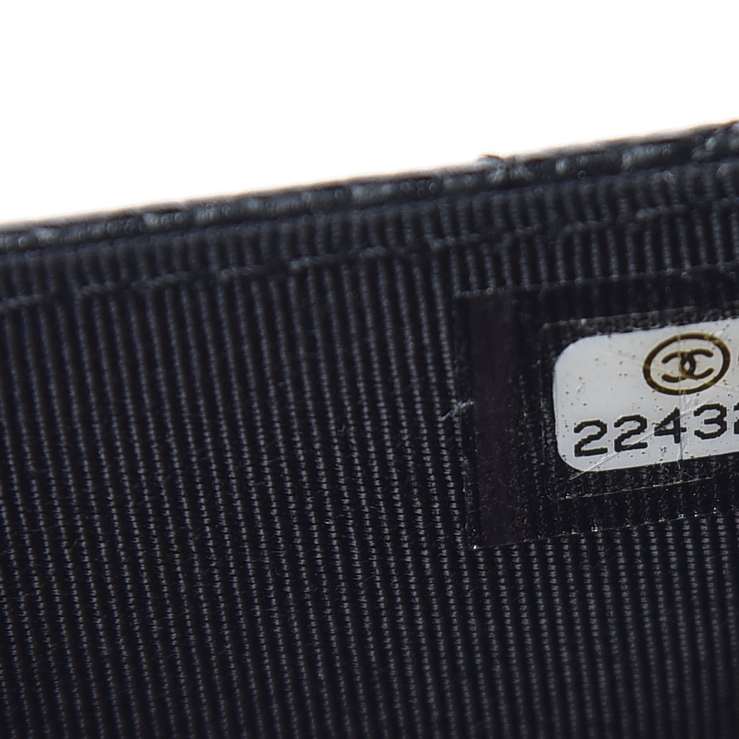 Chanel Caviar Quilted Flap Card Holder Black 8 of 9
