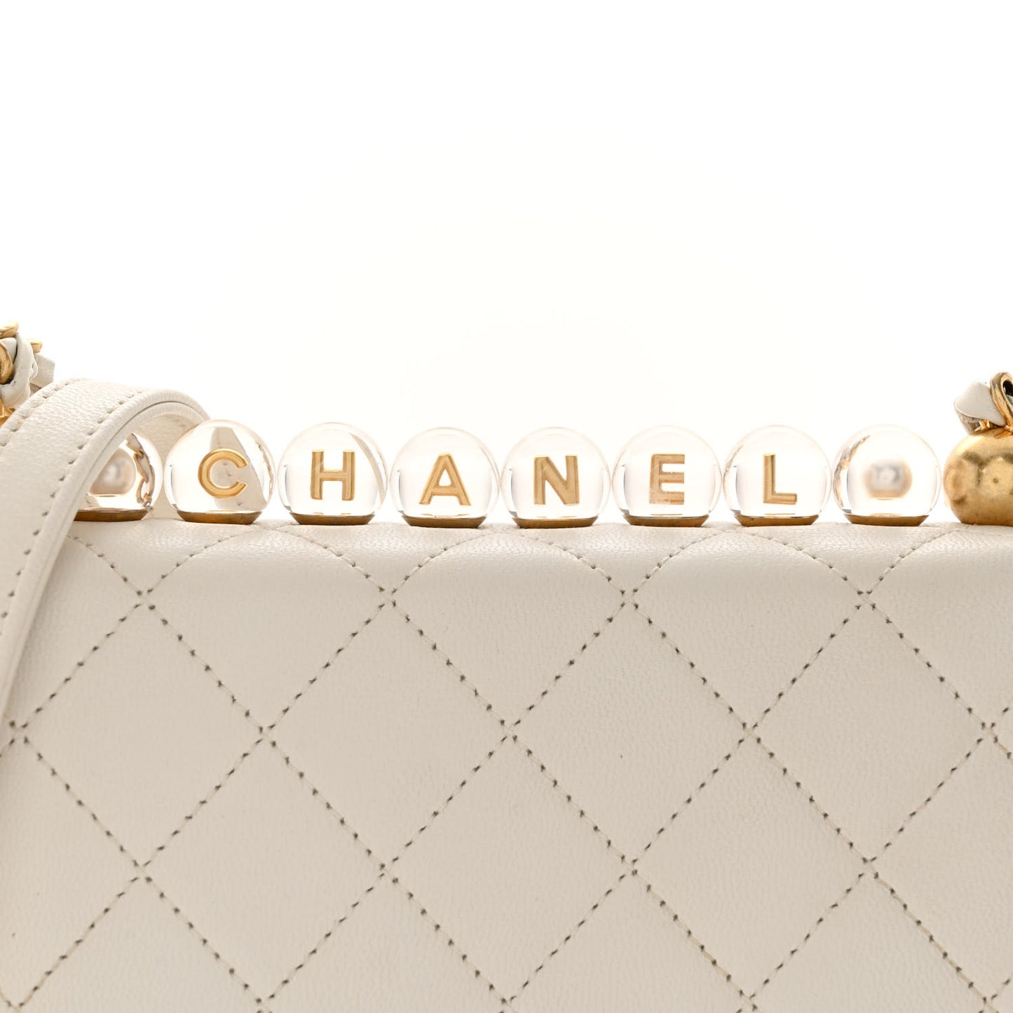Lambskin Quilted Chic Pearls Flap White