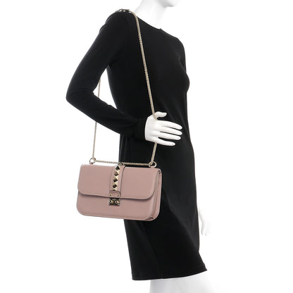 Valentino Garavani Vitello Medium Glam Lock Rockstud Flap Poudre 2 of 8