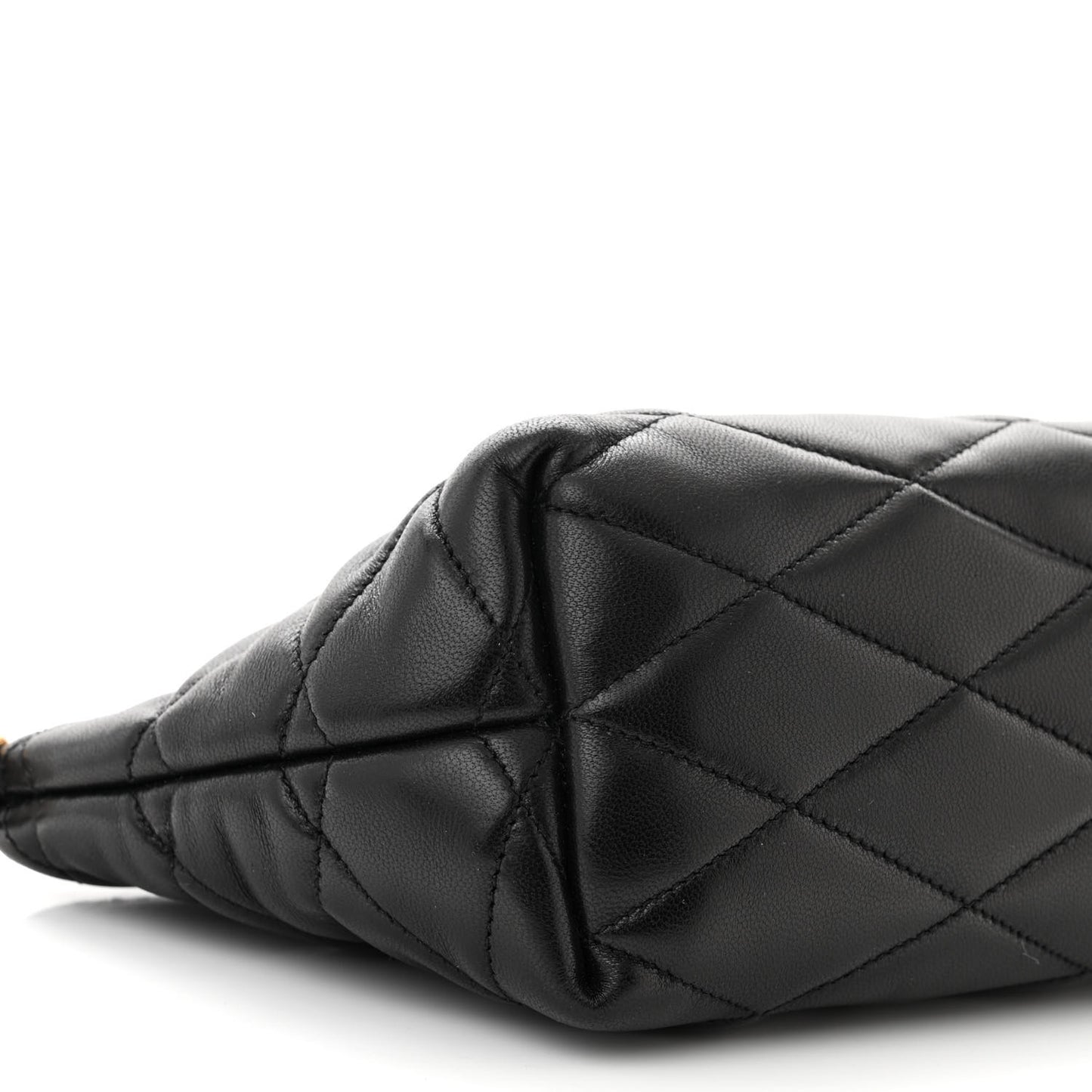 Lambskin Quilted Gaby Zipped Shoulder Bag Black