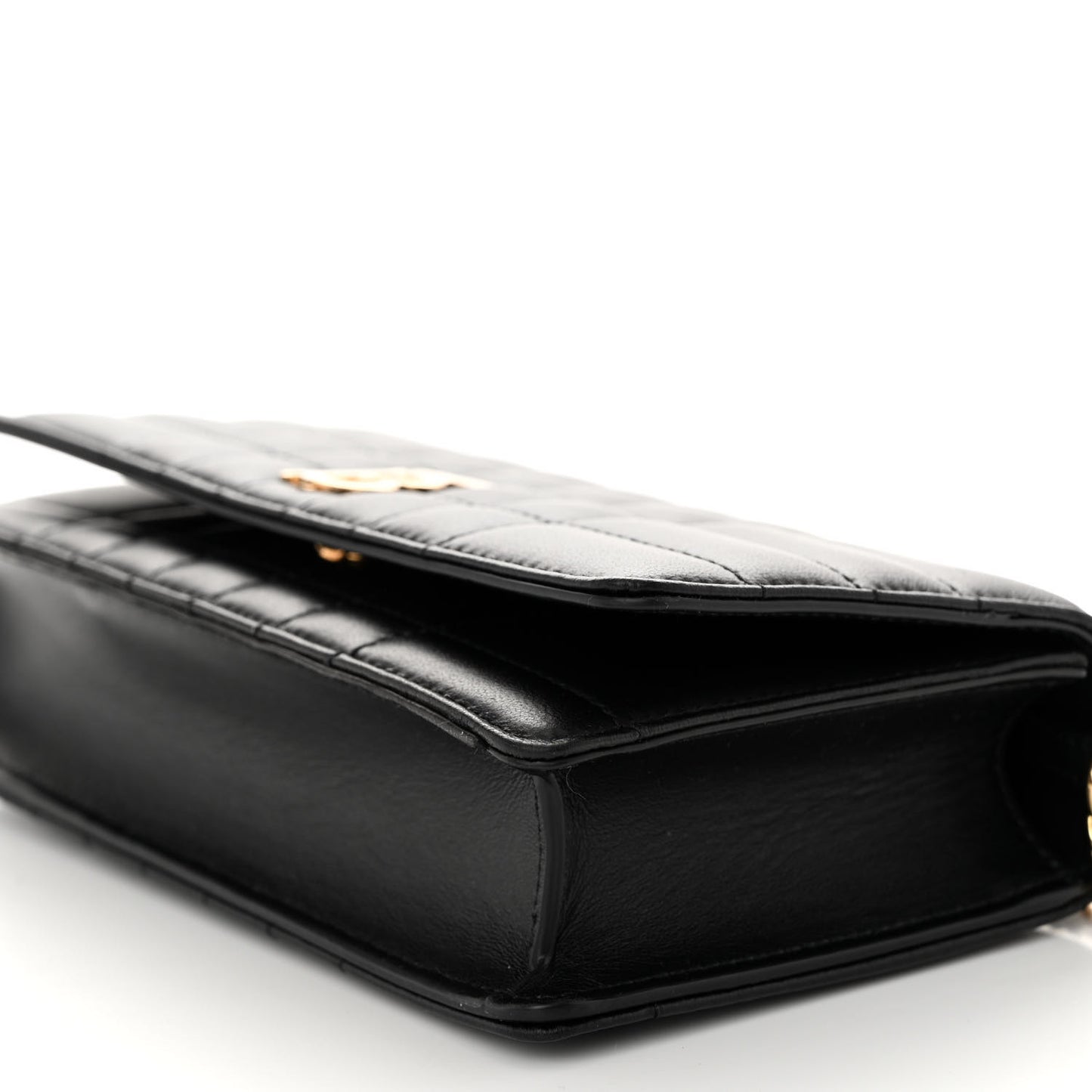 Lambskin Quilted Lola Clutch On Chain Black