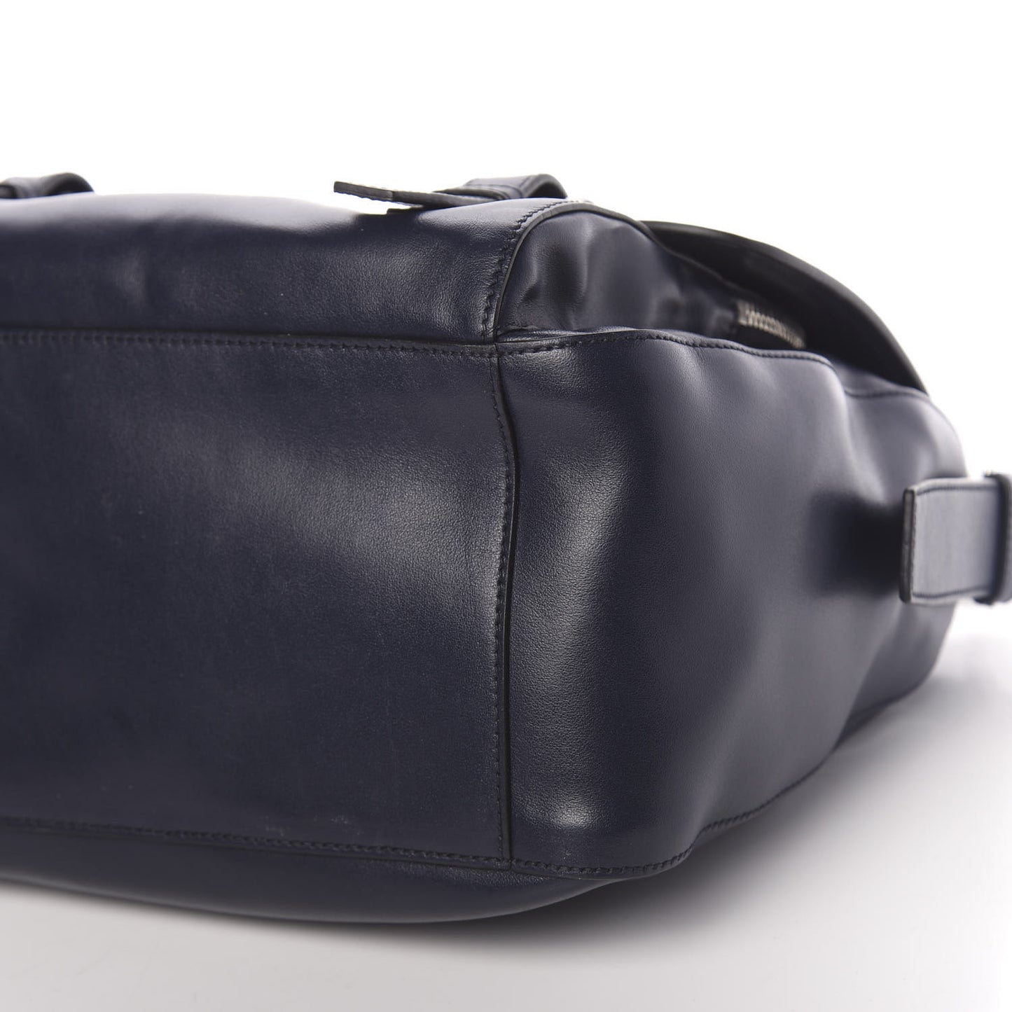Soft Calf Messenger Bag Baltico