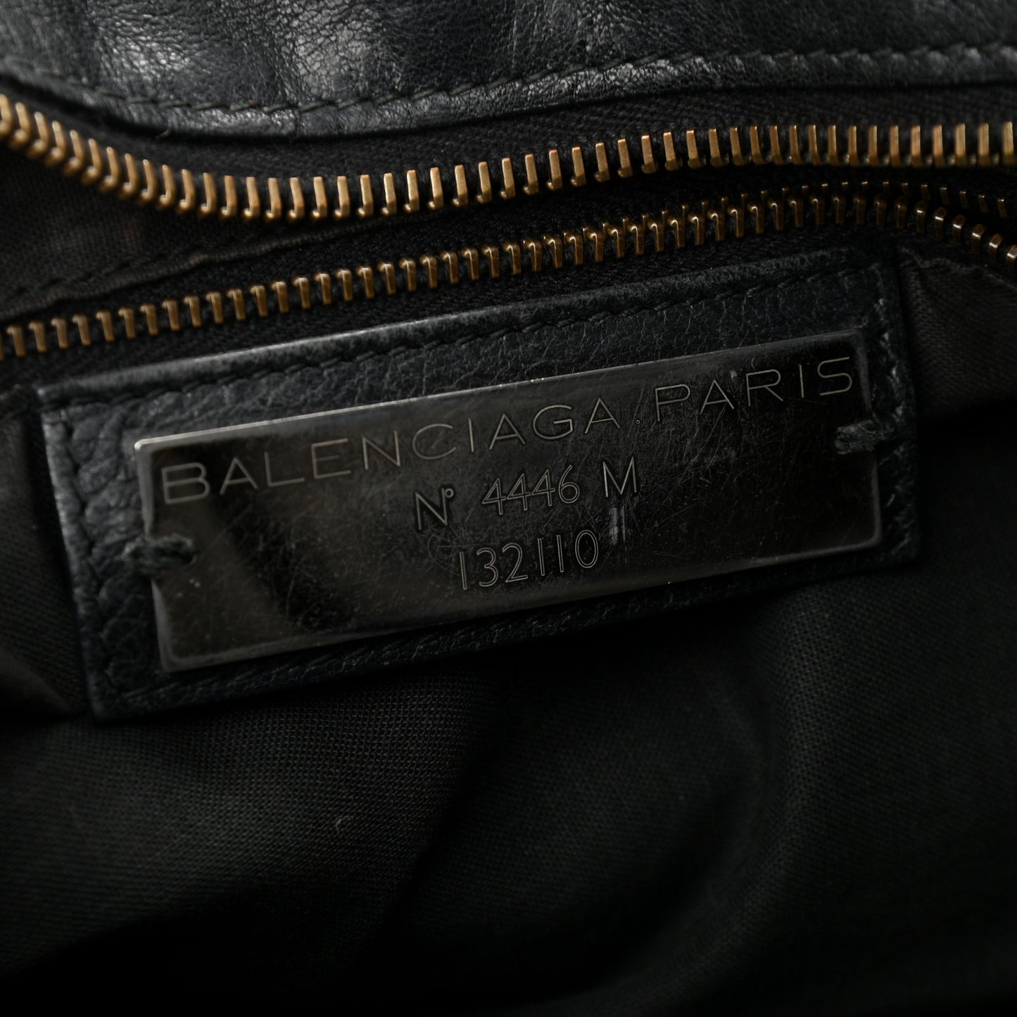 Agneau Classic Hardware Work Black