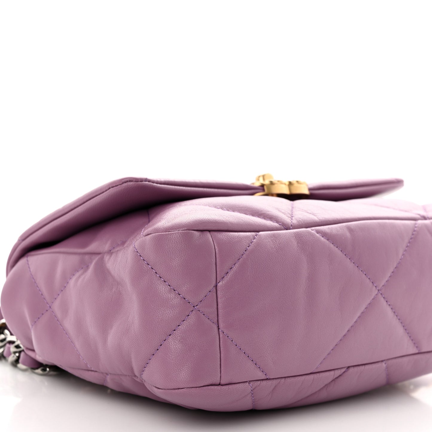 Lambskin Quilted Medium Chanel 19 Flap Light Purple
