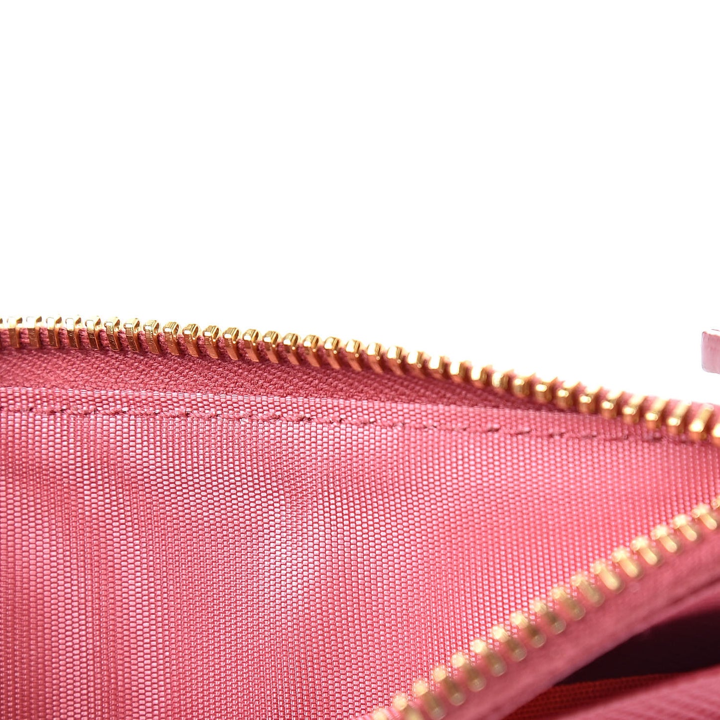 Saffiano Metal Zip Card Holder Peonia