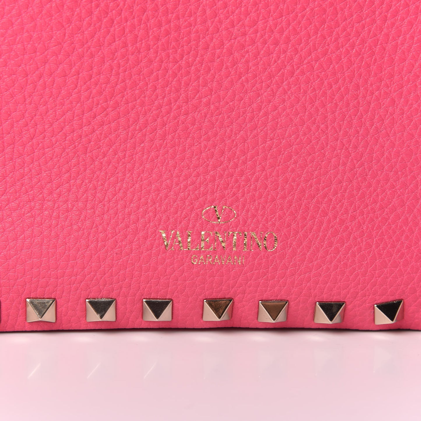 Pebbled Calfskin Rockstud Camera Crossbody Bag Peony