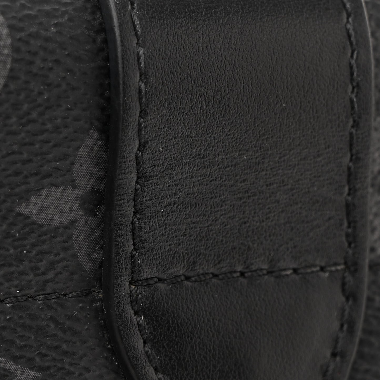 Monogram Eclipse Saumur Messenger NV Black