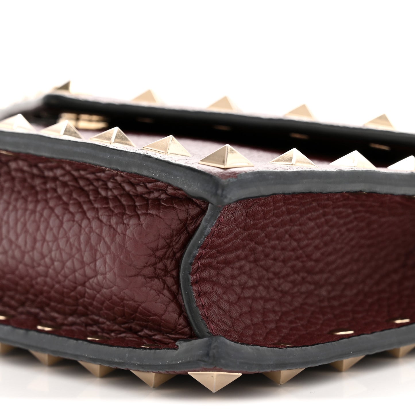 Pebbled Calfskin Rockstud Envelope Wallet on Chain Vinaccia