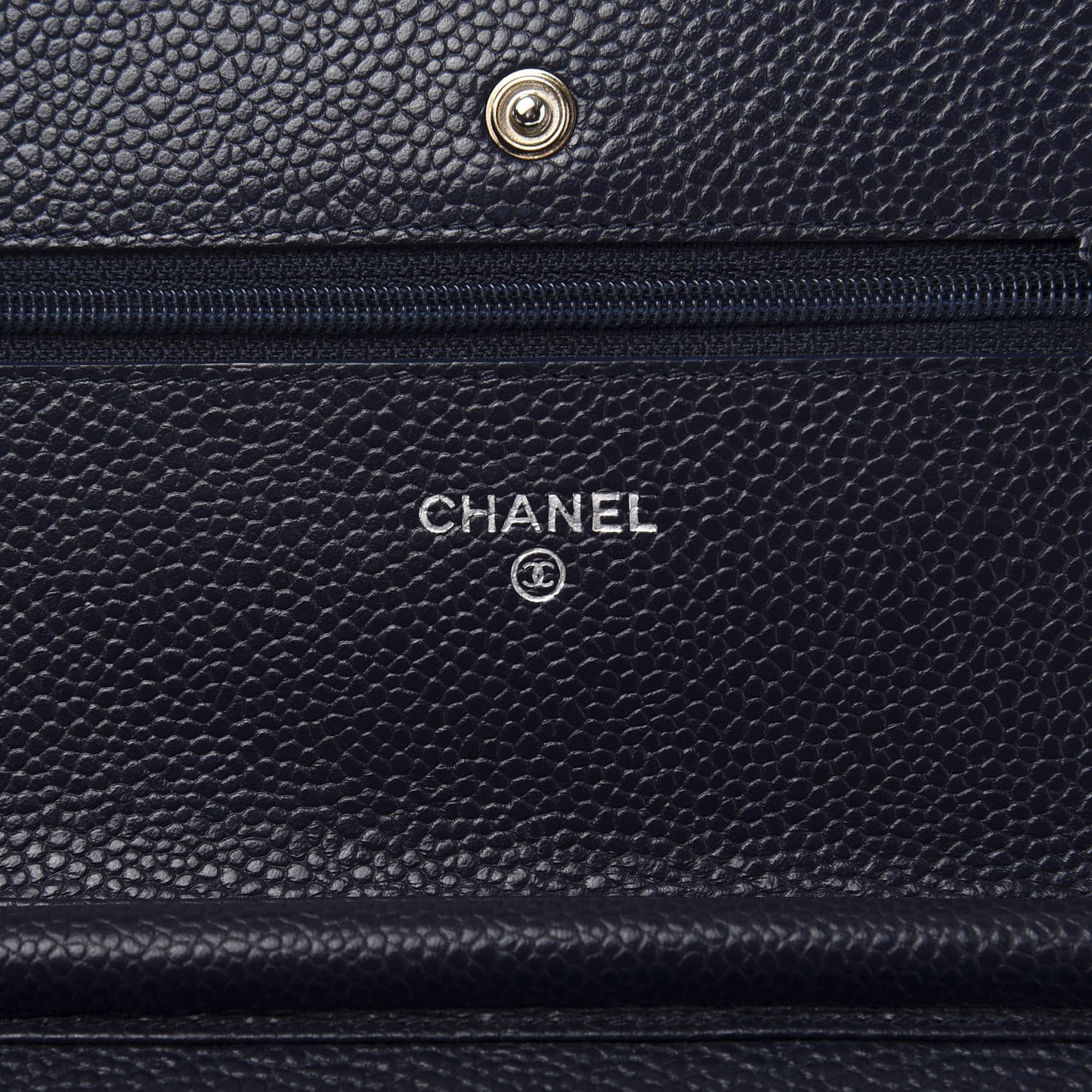 Caviar Quilted Wallet On Chain WOC Blue