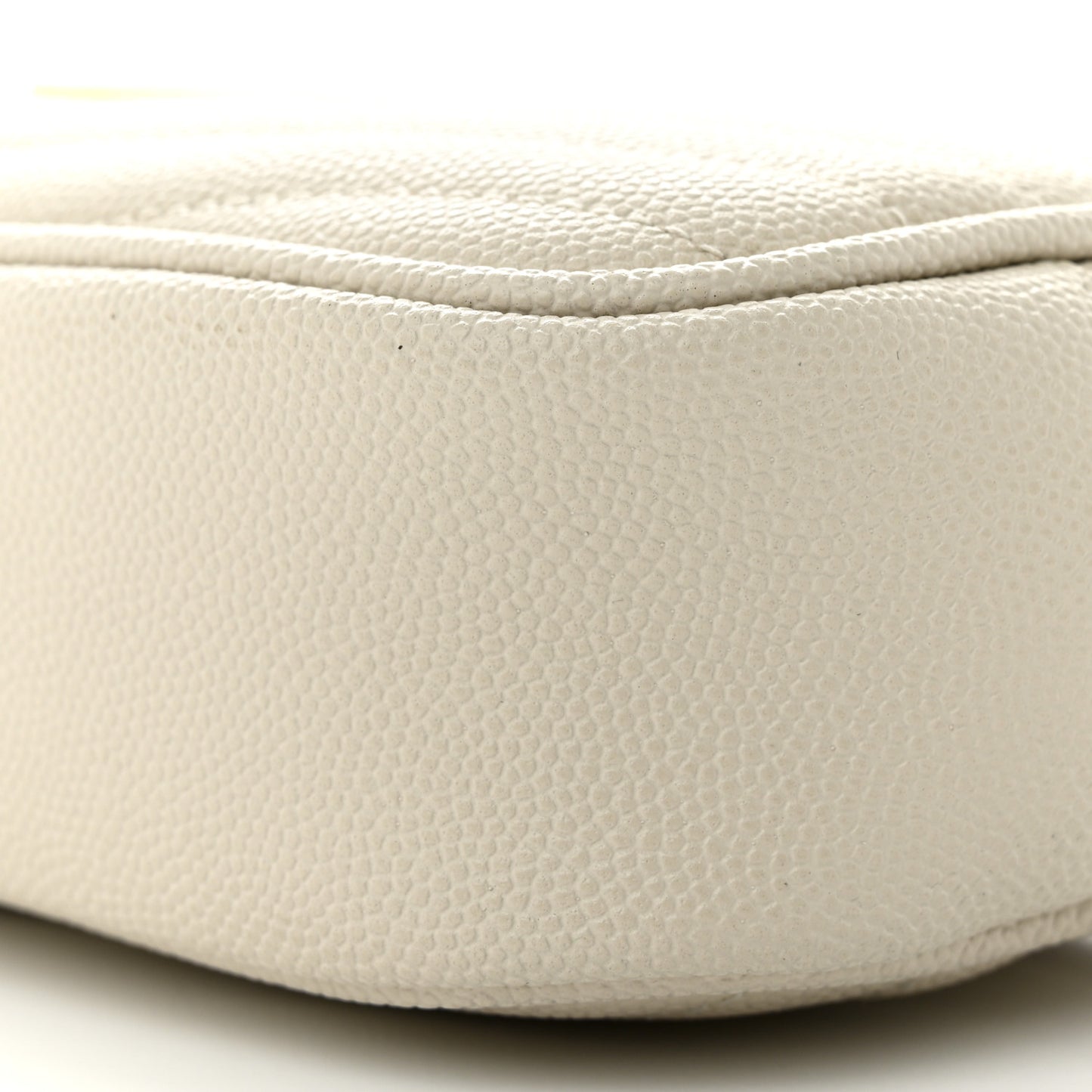 Grain De Poudre Matelasse Monogram Mini Lou Camera Bag Crema Soft