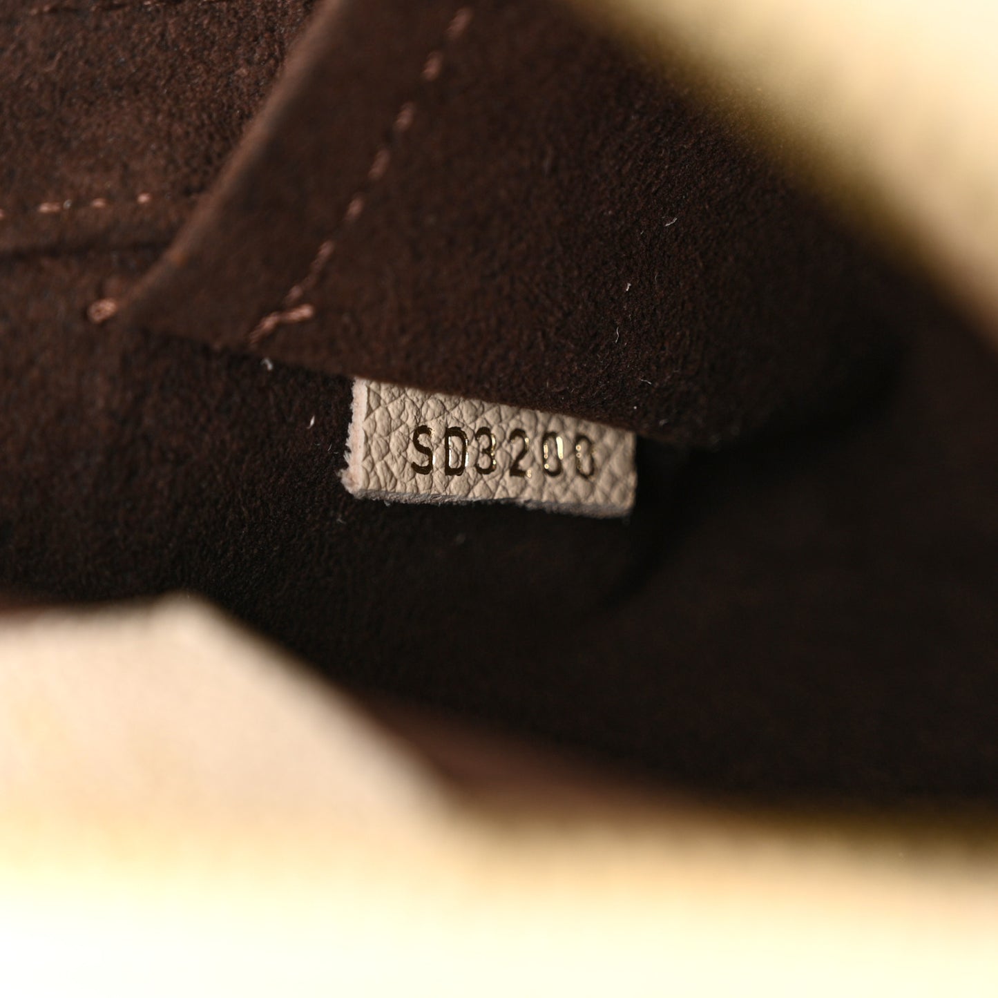 Empreinte Boite Chapeau Souple MM Creme