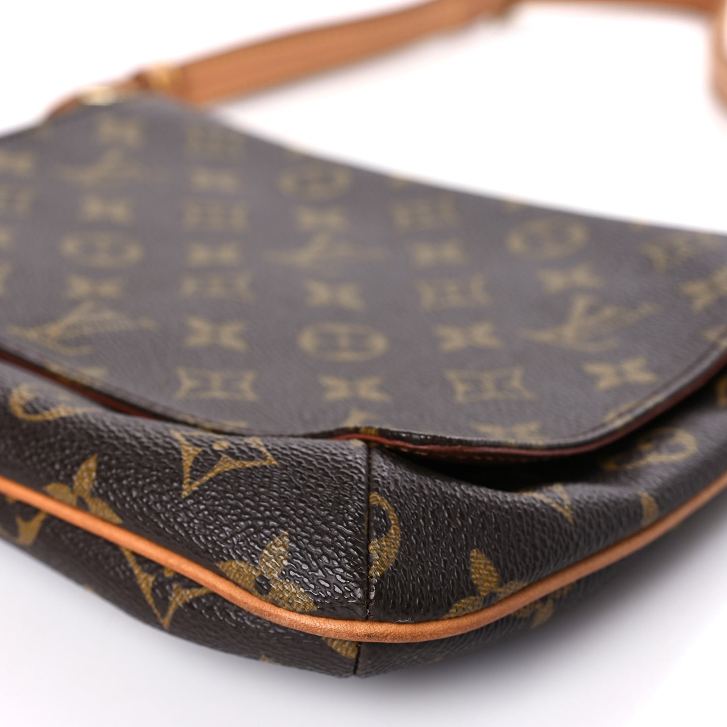 Monogram Musette Tango