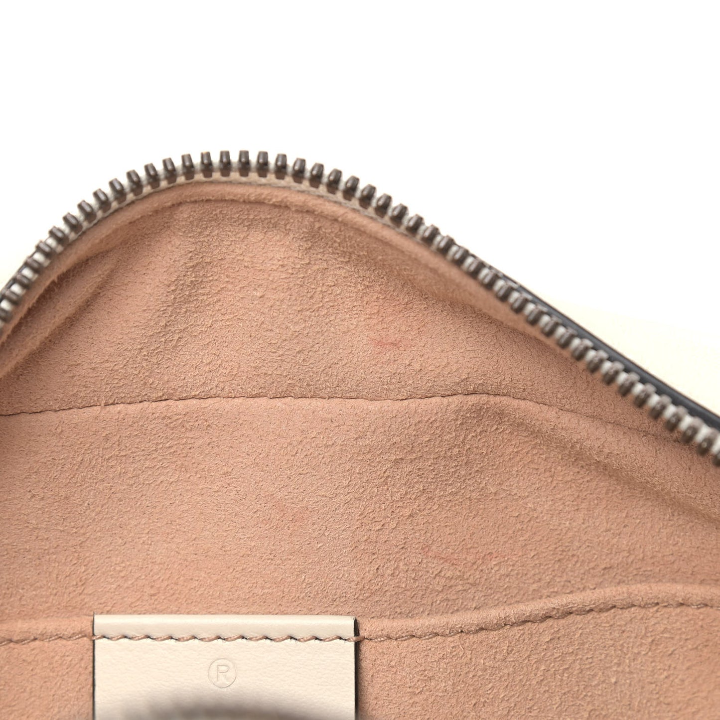 Calfskin Matelasse Small GG Marmont Chain Shoulder Bag White