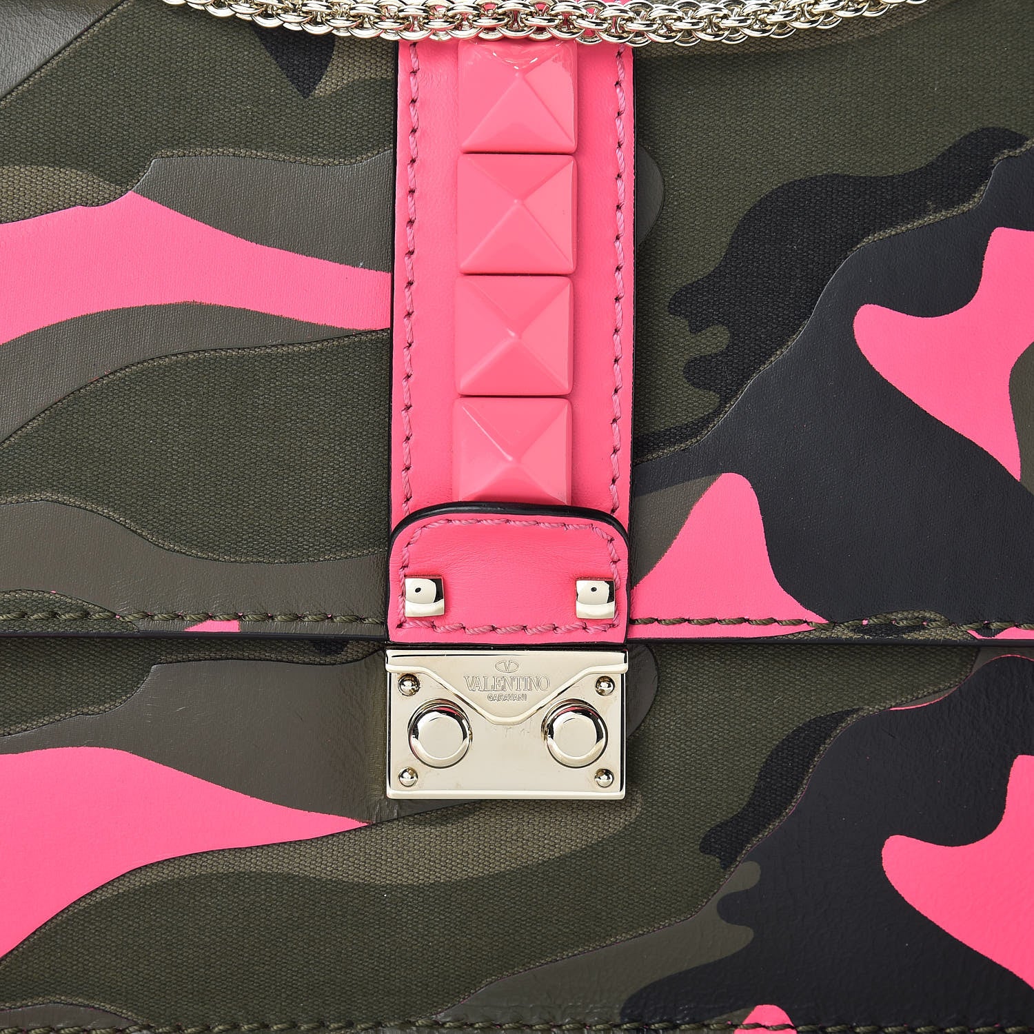 Valentino Garavani Nappa Canvas Camouflage Medium Glam Lock Rockstud Flap Fuxia Fluo 8 of 14